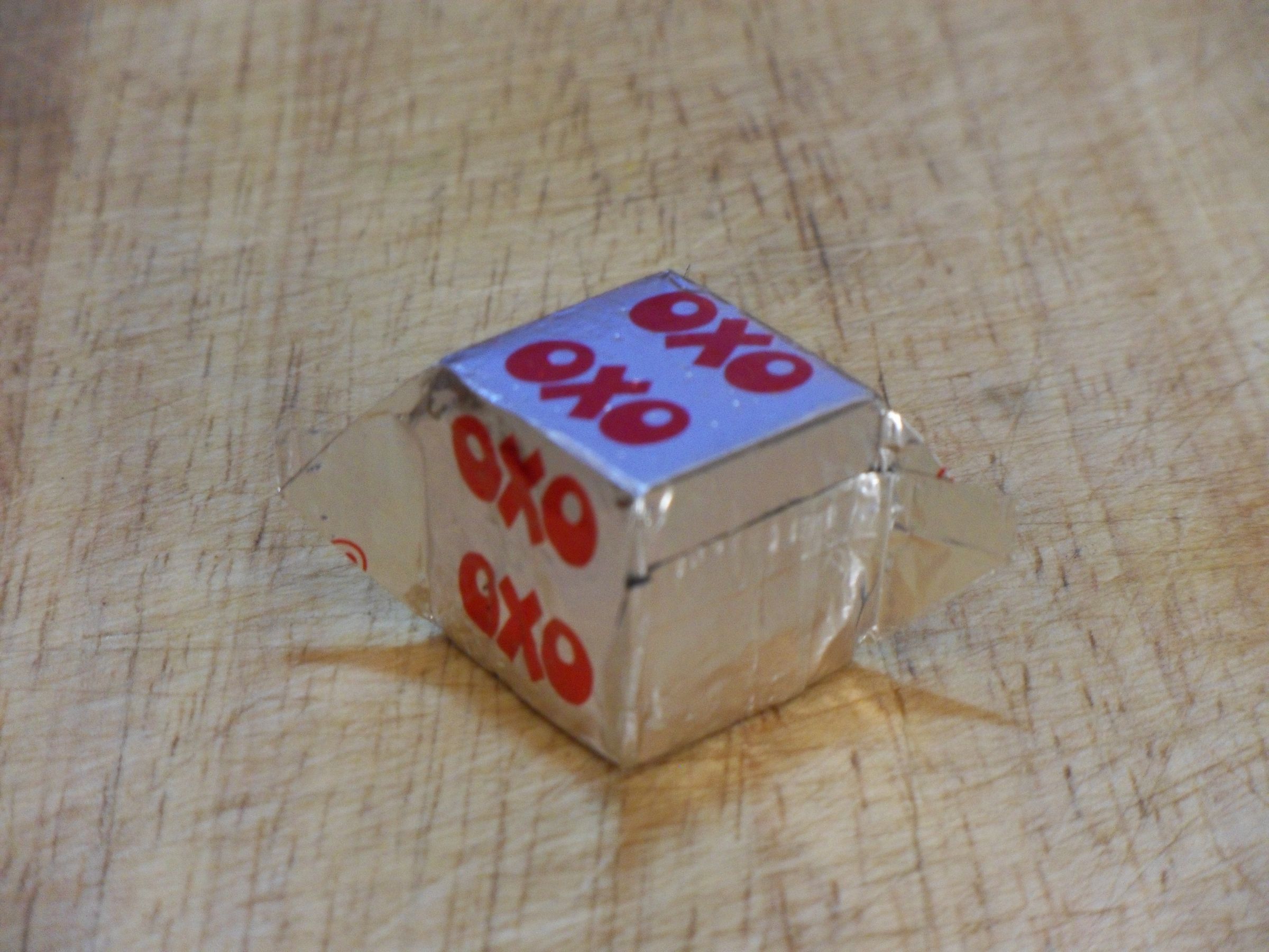 How to Open an Oxo (stock) Cube 4 Steps Instructables