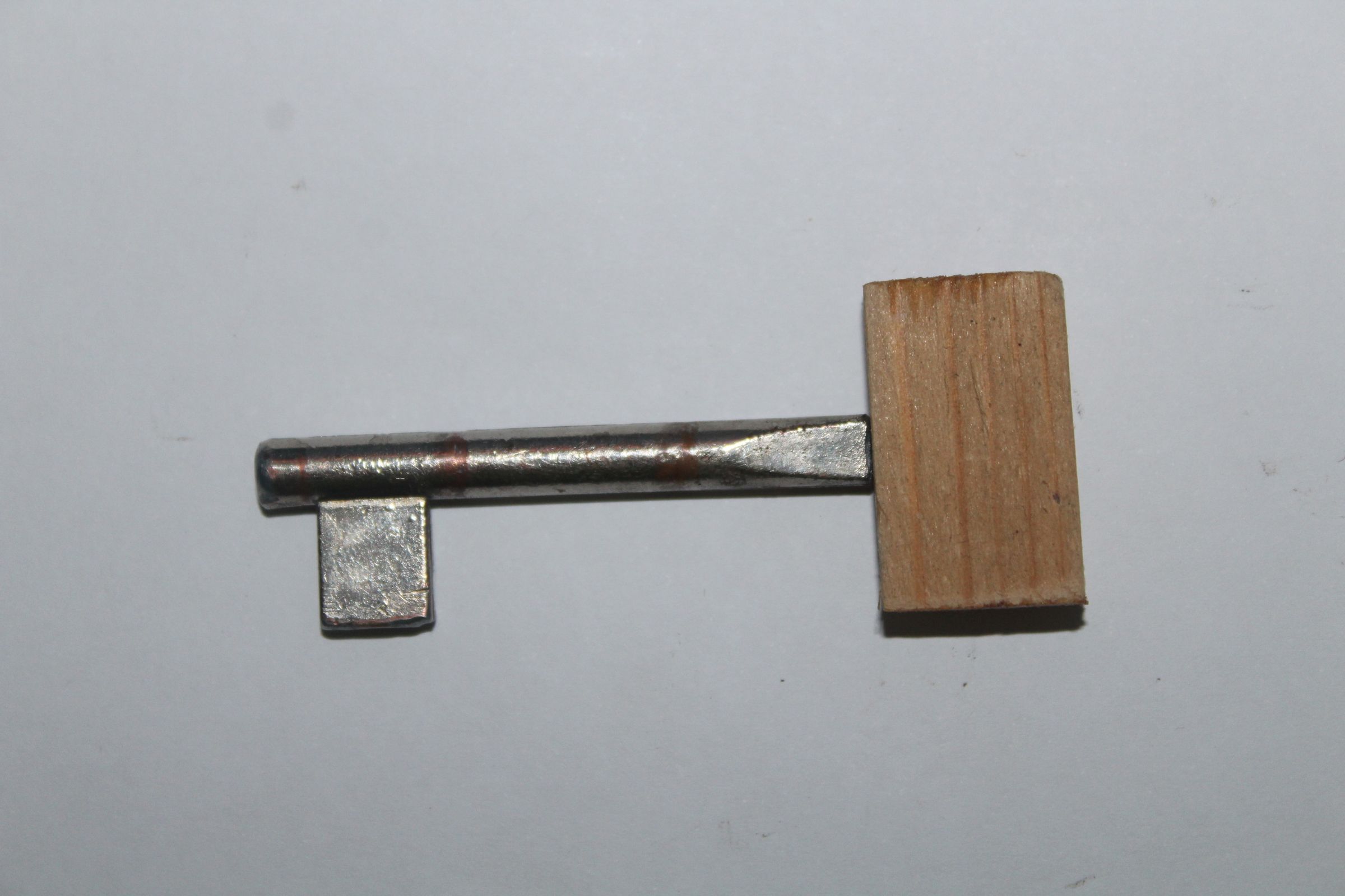How to Fix a Broken Key Handle 9 Steps (with Pictures) Instructables