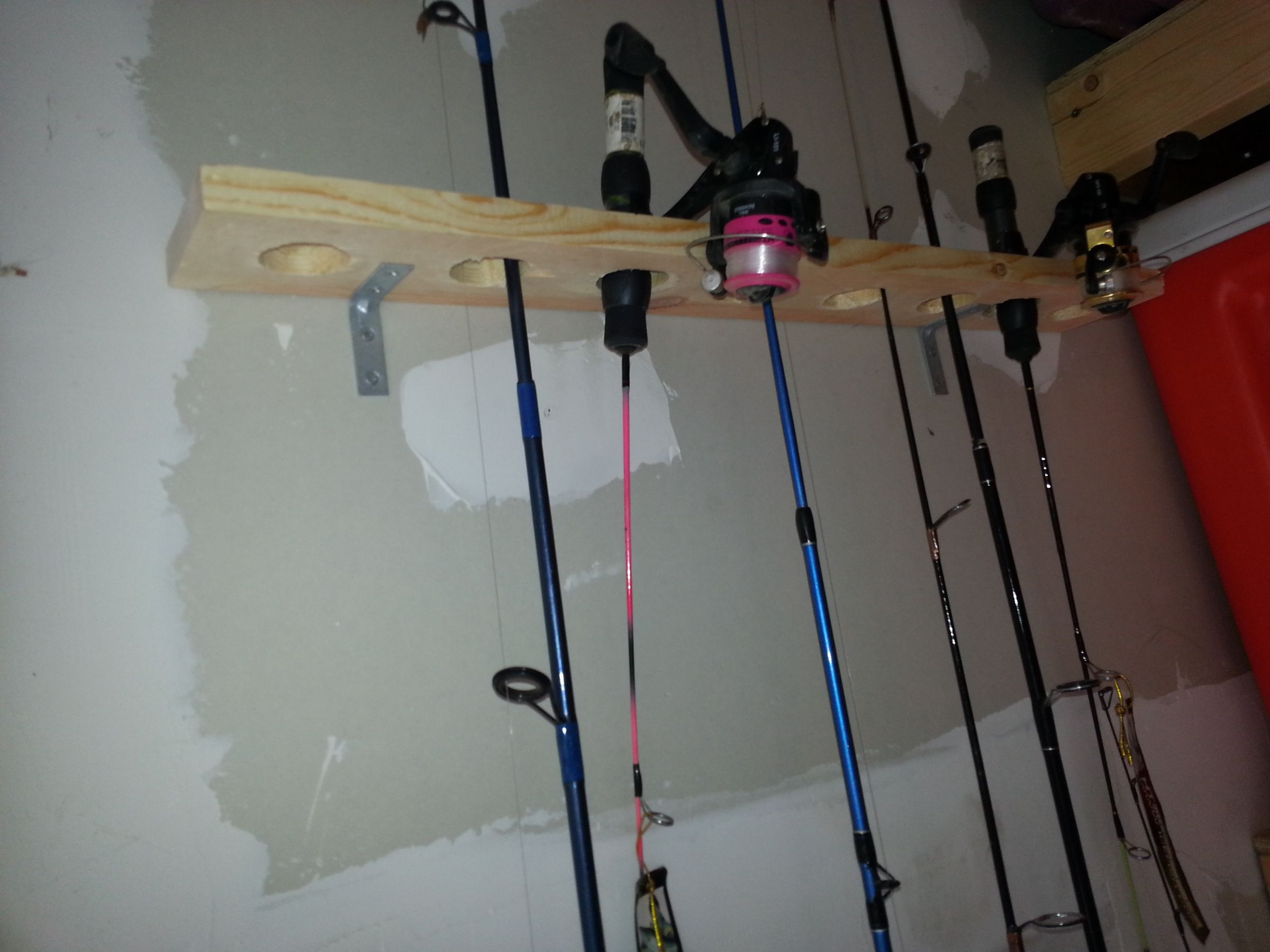 Wall Fishing Pole Mount 4 Steps Instructables