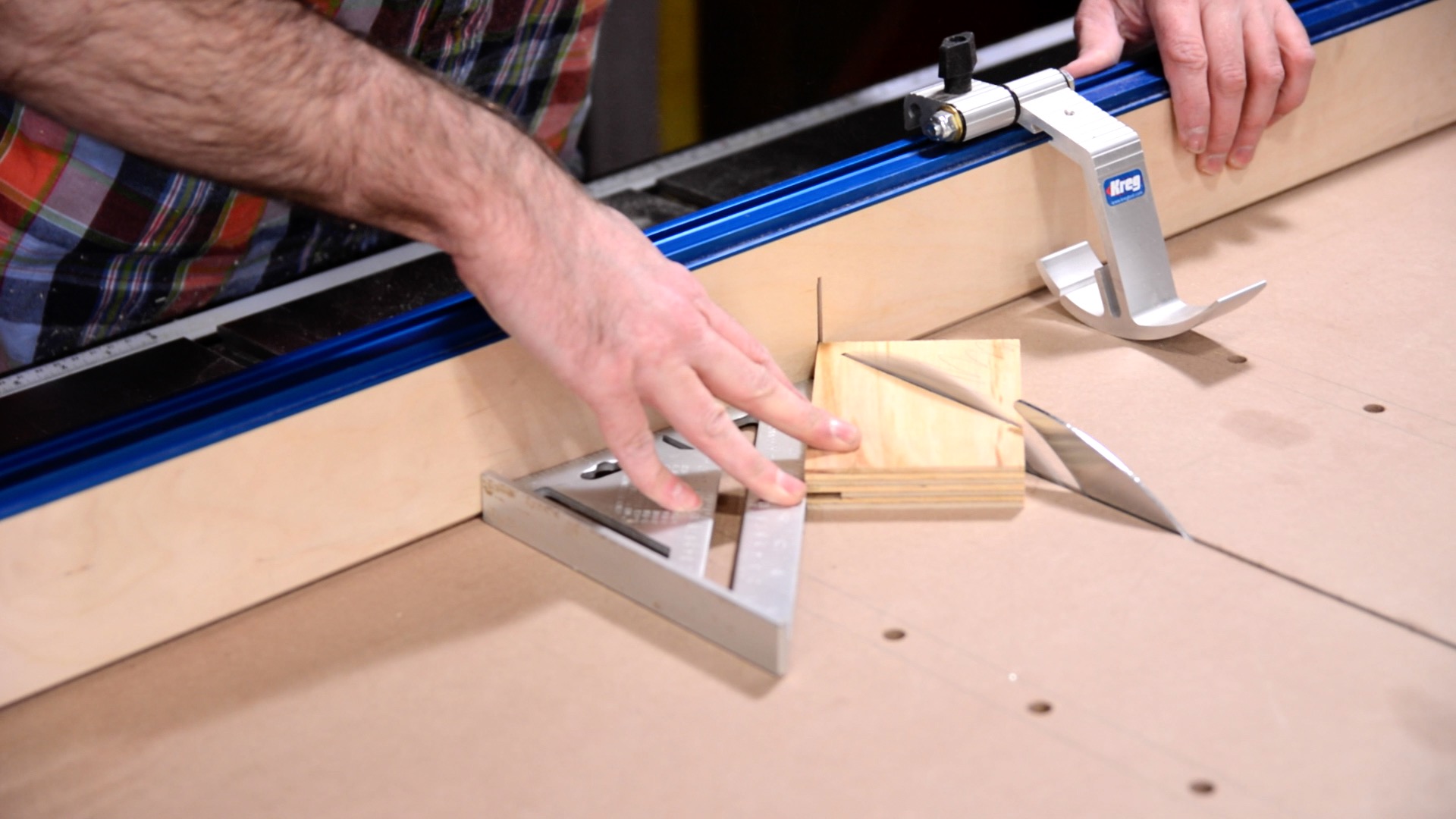 How to Make a Picture Frame Table Saw Sled 19 Steps (with Pictures
