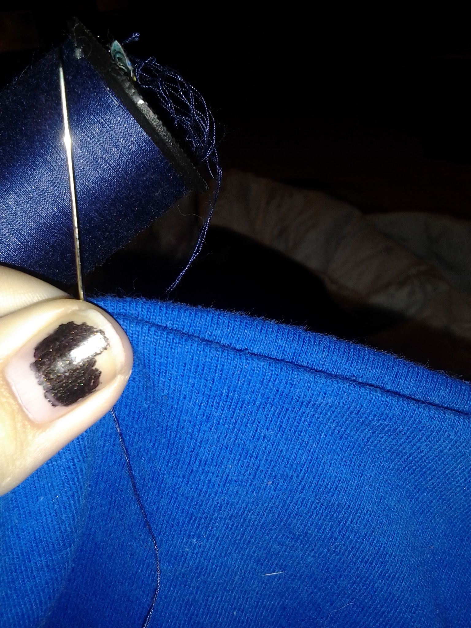 How to Turn Your Old Tshirt Into a Pillow 5 Steps Instructables