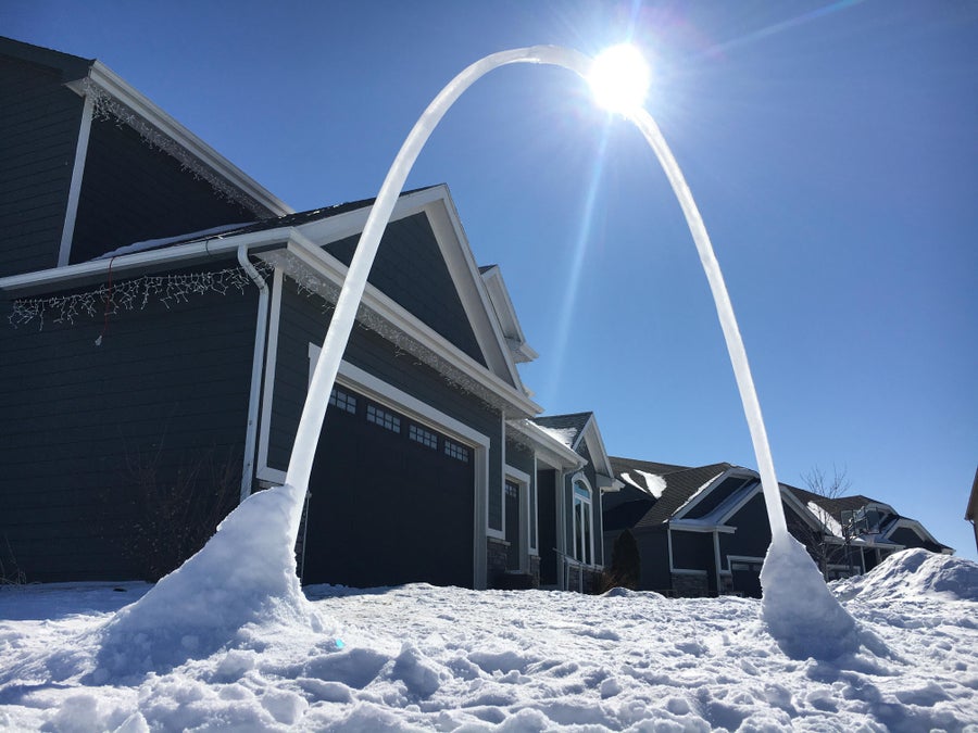 Ice Arch - 6' Freestanding