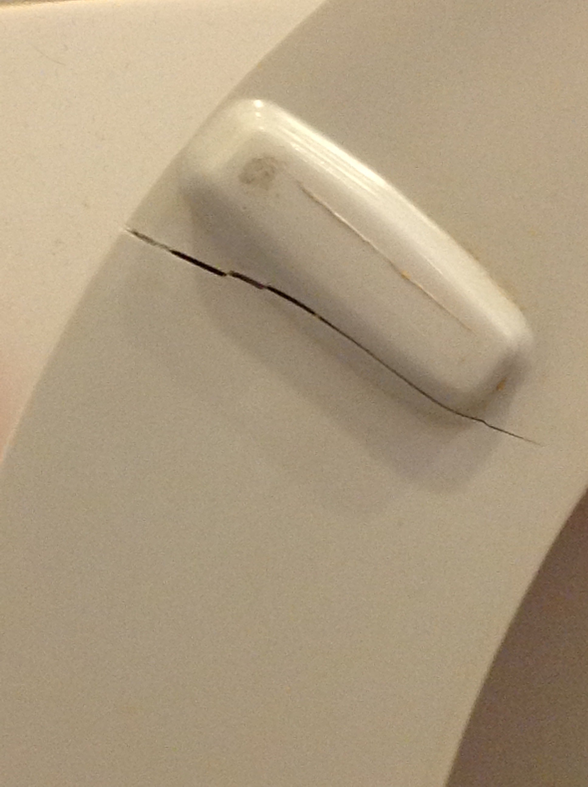 Replace Seat for 1 Piece Toilet 6 Steps Instructables