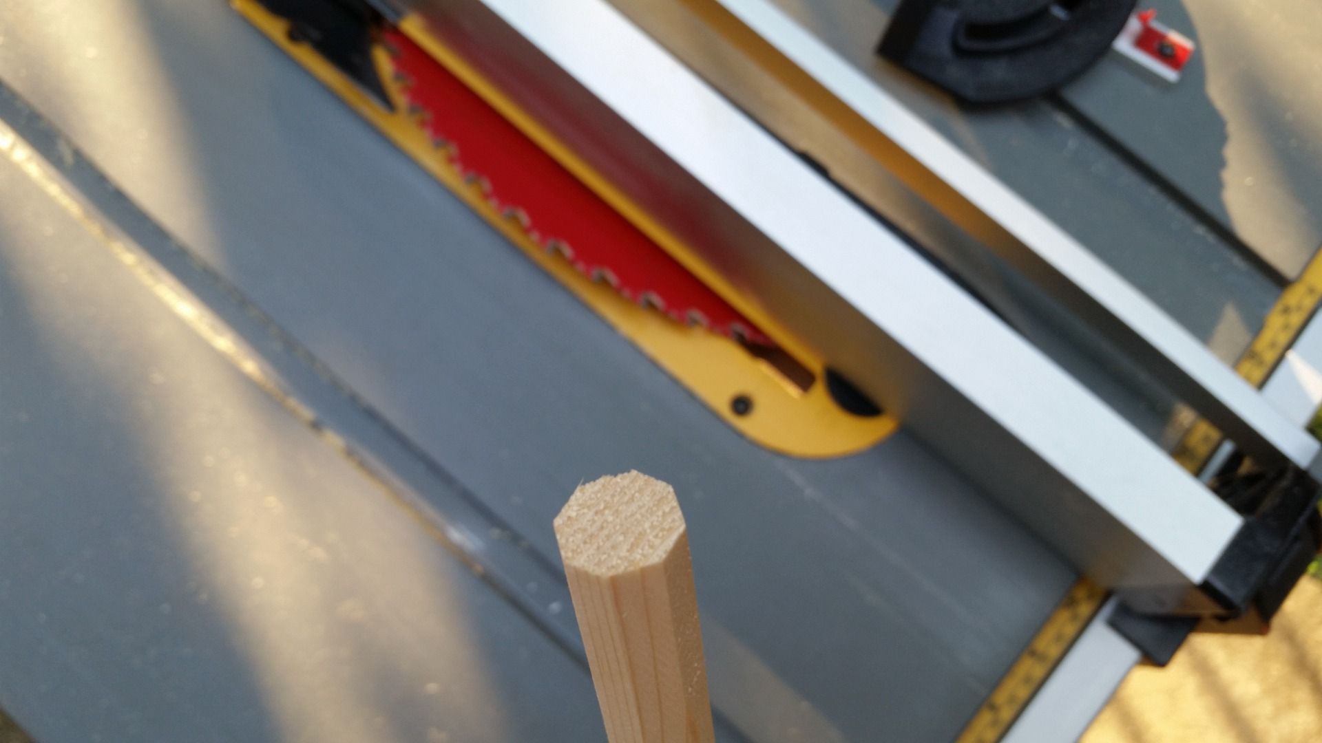 How to Make a Kite String Winder From 2x4 Scraps 6 Steps (with