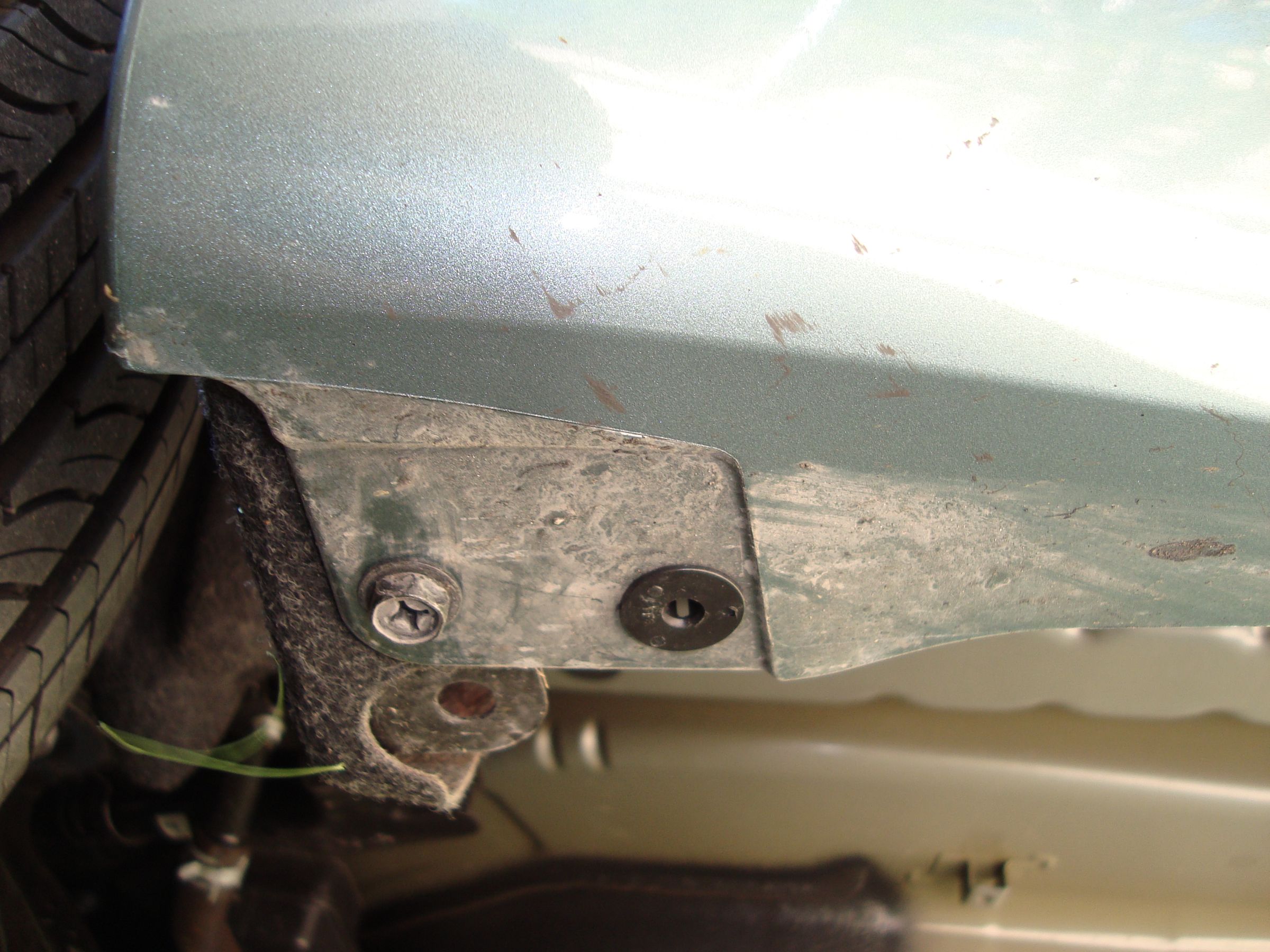 How to Install Splash Guard / Mud Guard 4 Steps Instructables