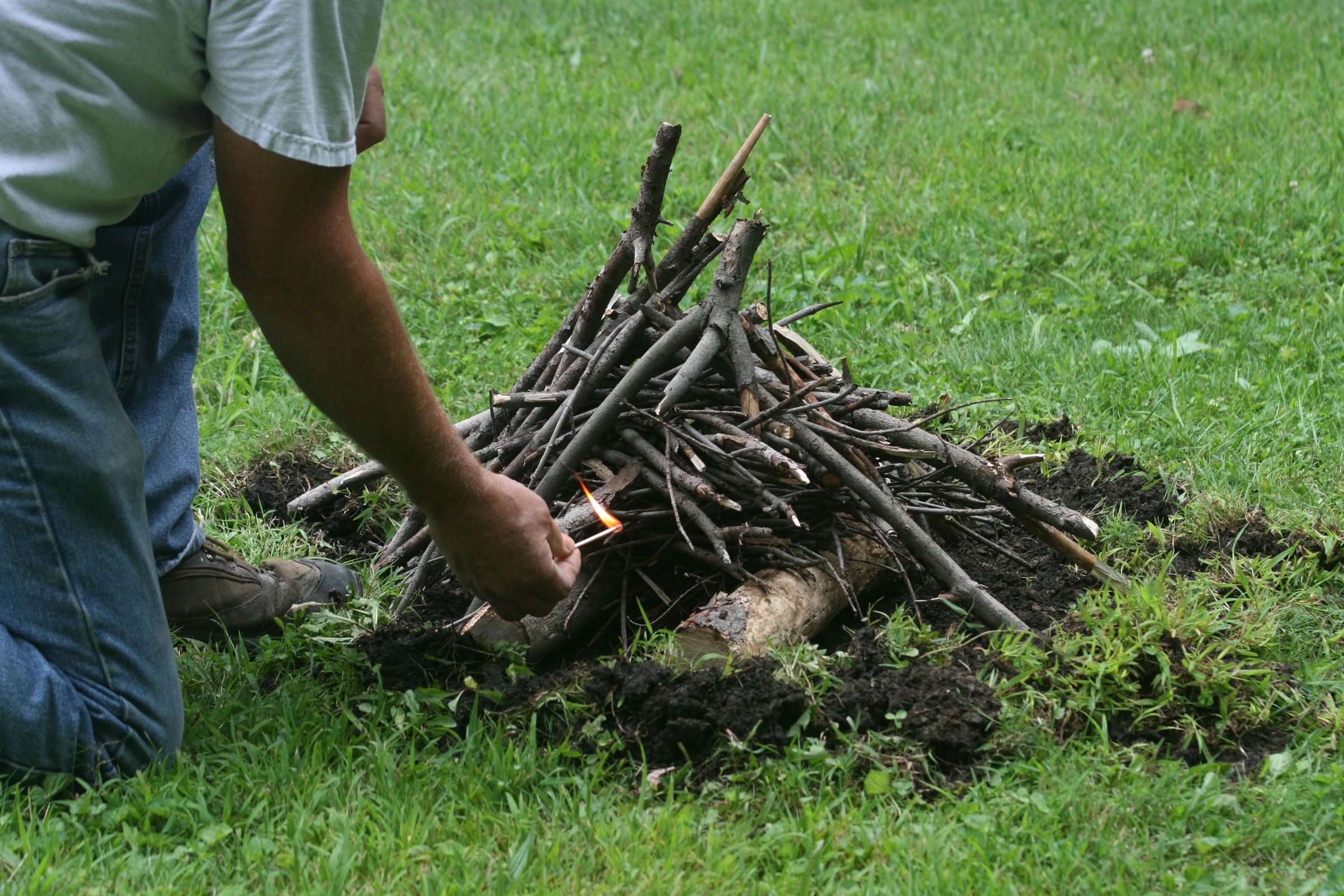 Building a Campfire 6 Steps (with Pictures) Instructables