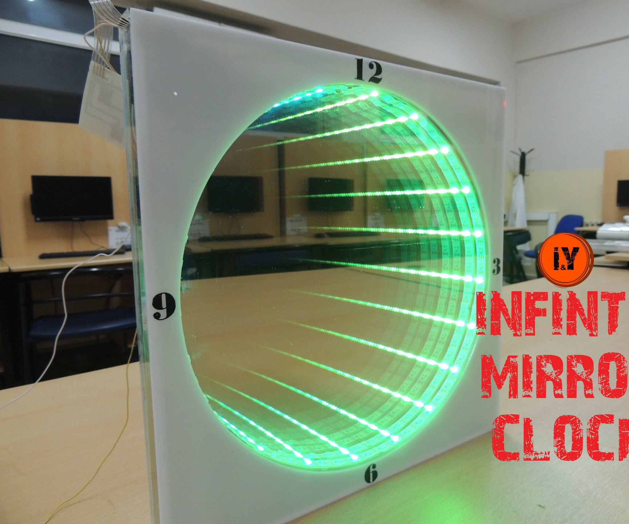 INFINITY MIRROR CLOCK & AMAZING ANIMATION 4 Steps (with Pictures