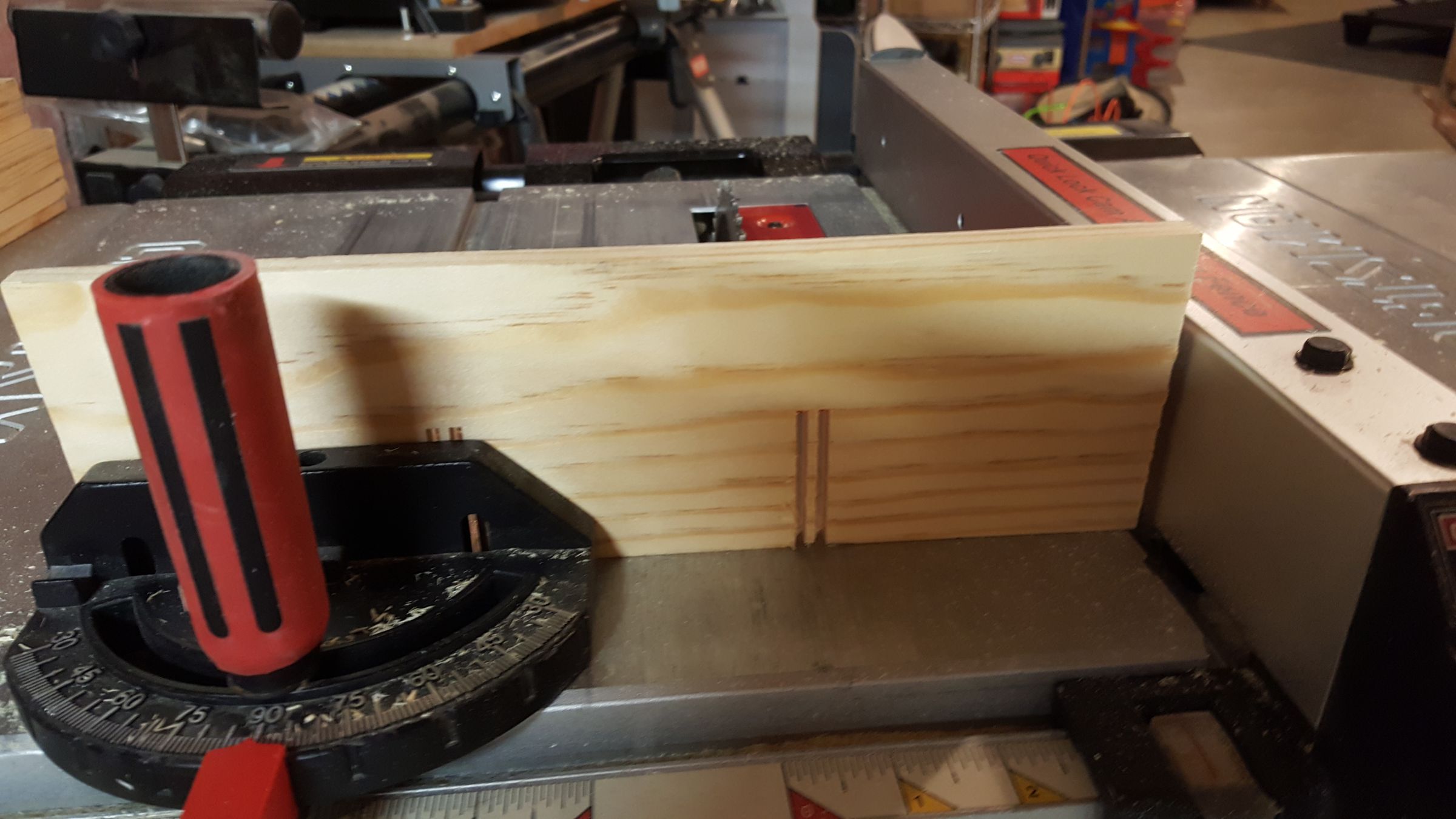 Wall Mount Rolled Neck Tie Display 4 Steps (with Pictures