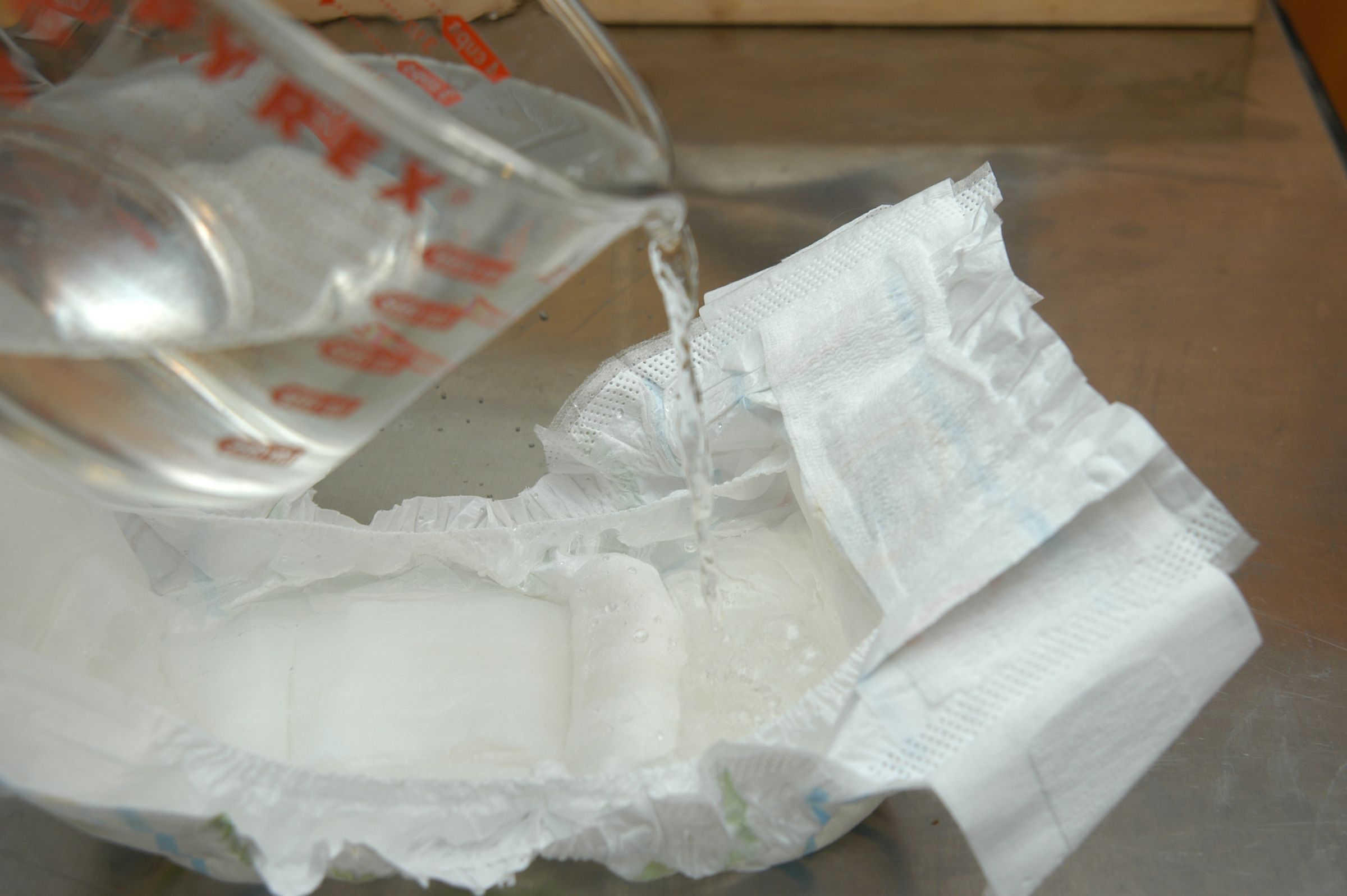 Make a Great Heat Pack for a Quarter. 6 Steps Instructables