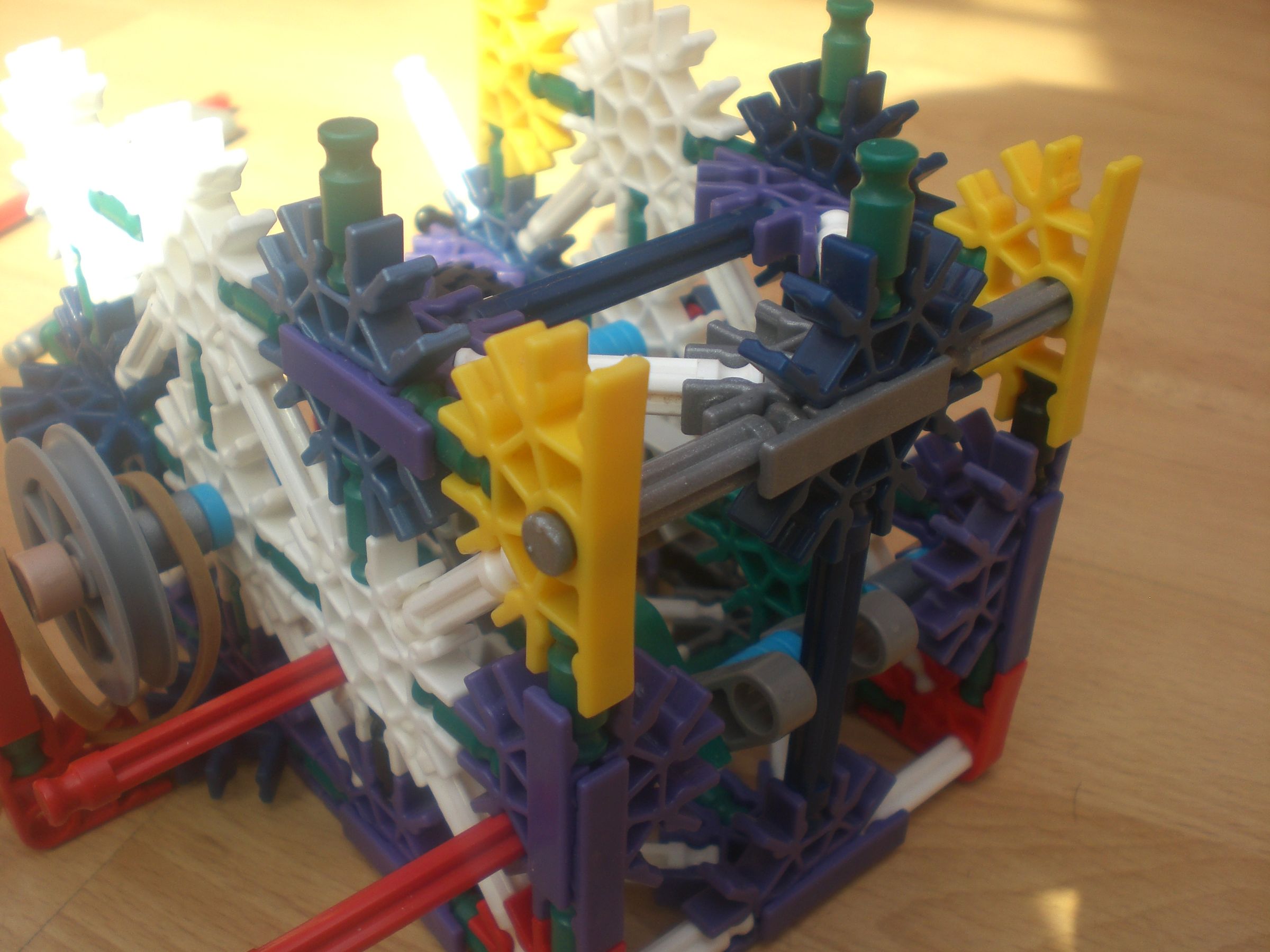 Knex Automatic Card Shuffler 15 Steps Instructables