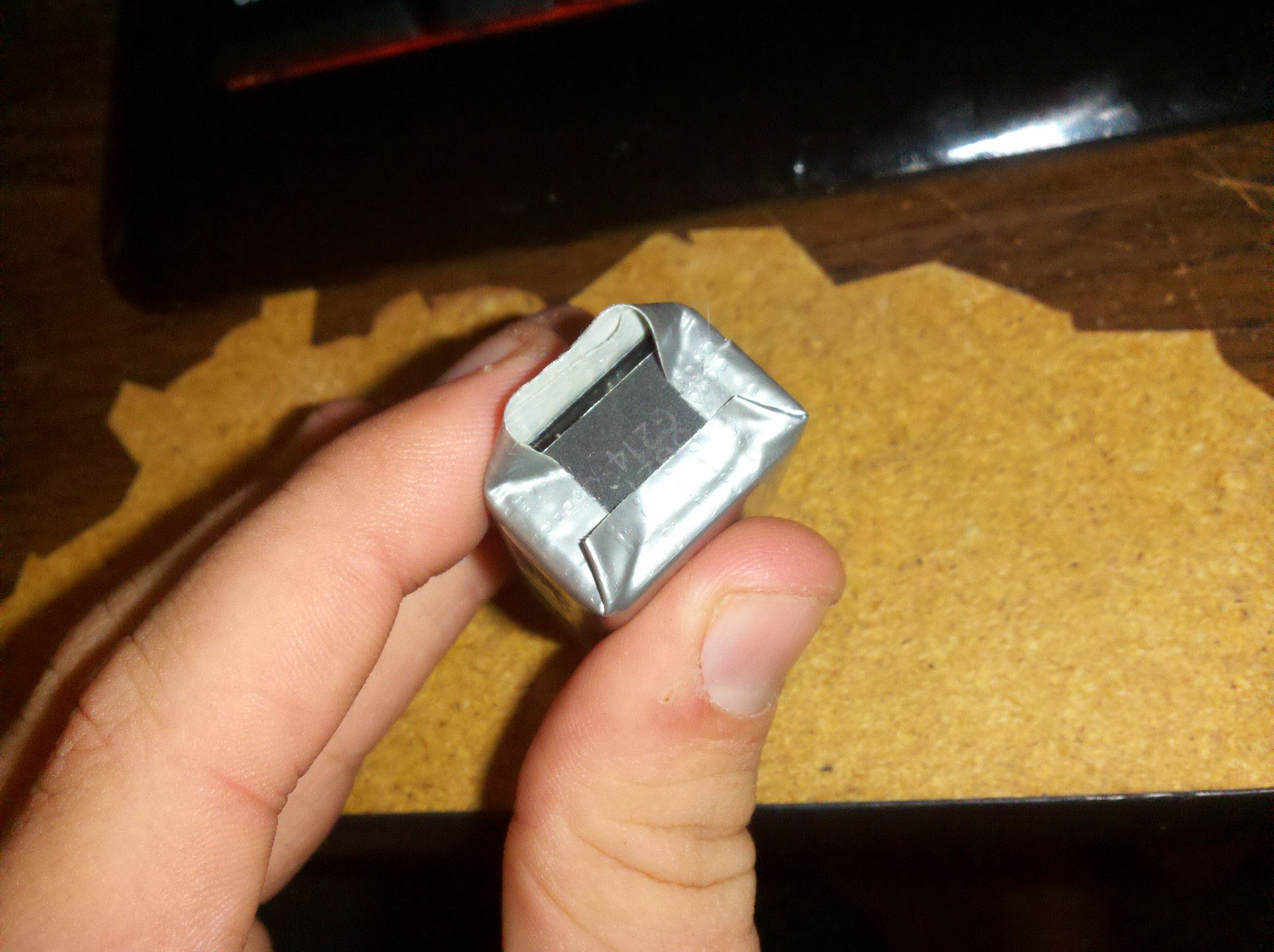 Improve 9v Batteries With Duct Tape! 5 Steps Instructables