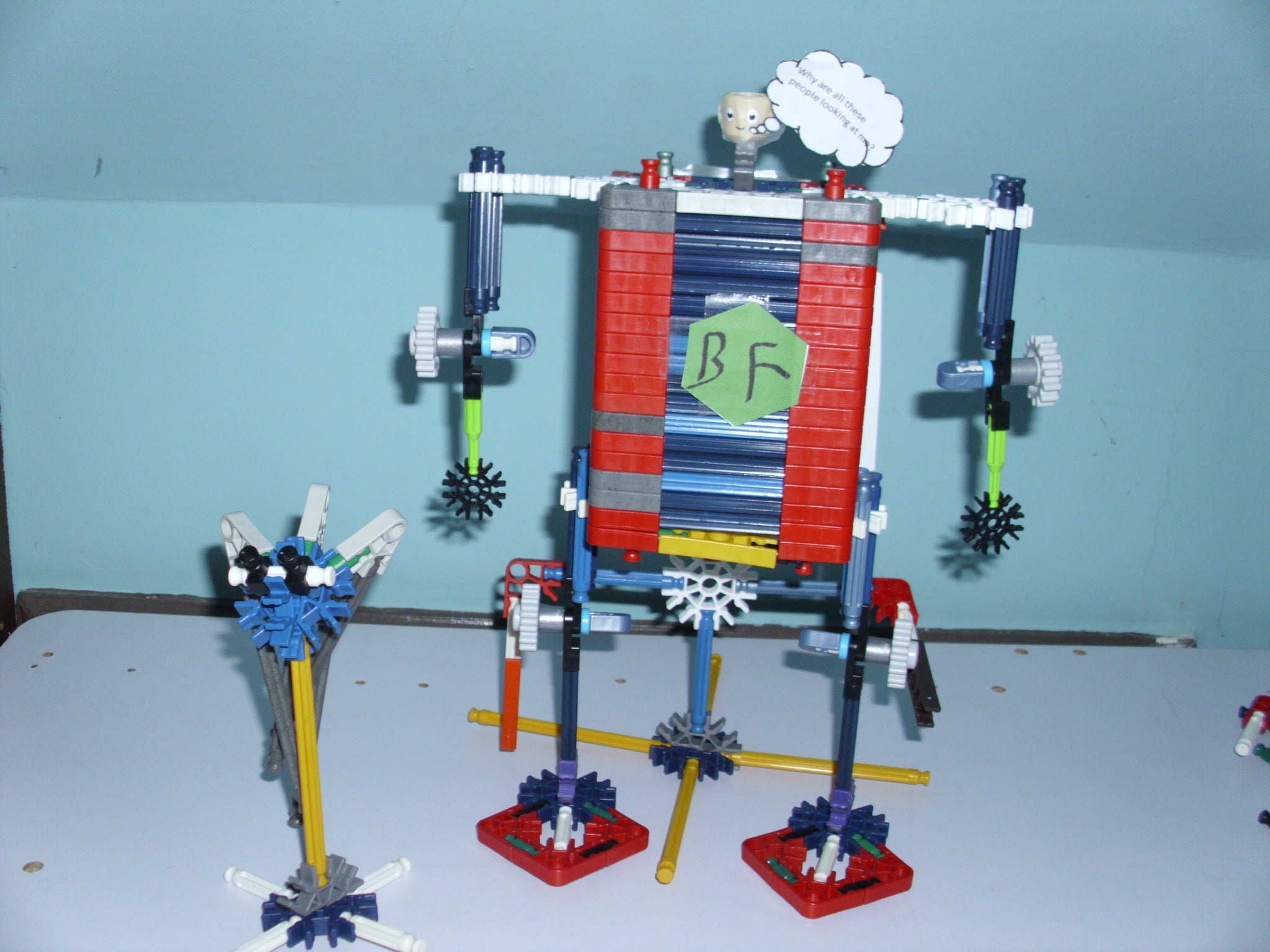 K'nex Transforming 'Baby Face' to Headless Robot 6 Steps Instructables