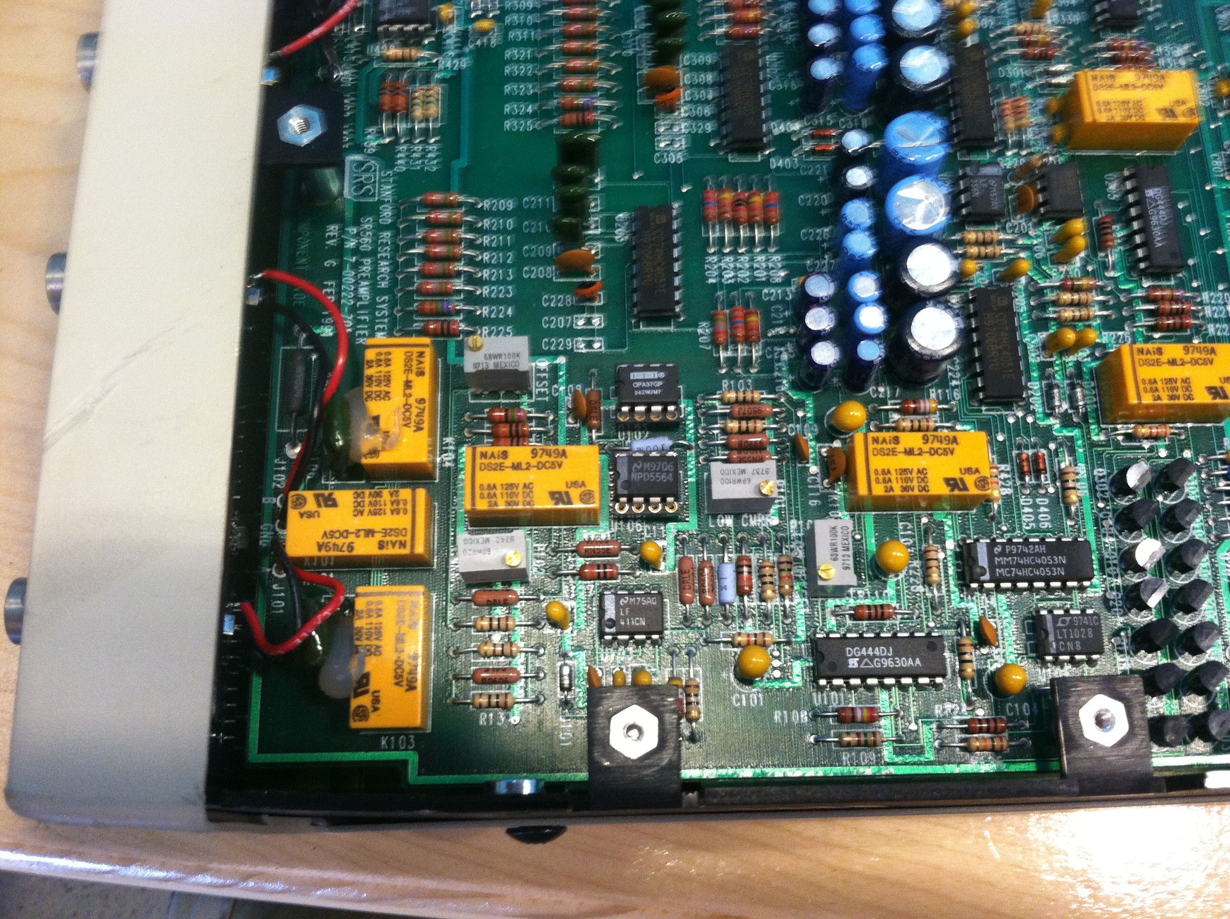 How to Repair a Stanford Research SR560 Low Noise Preamplifier With