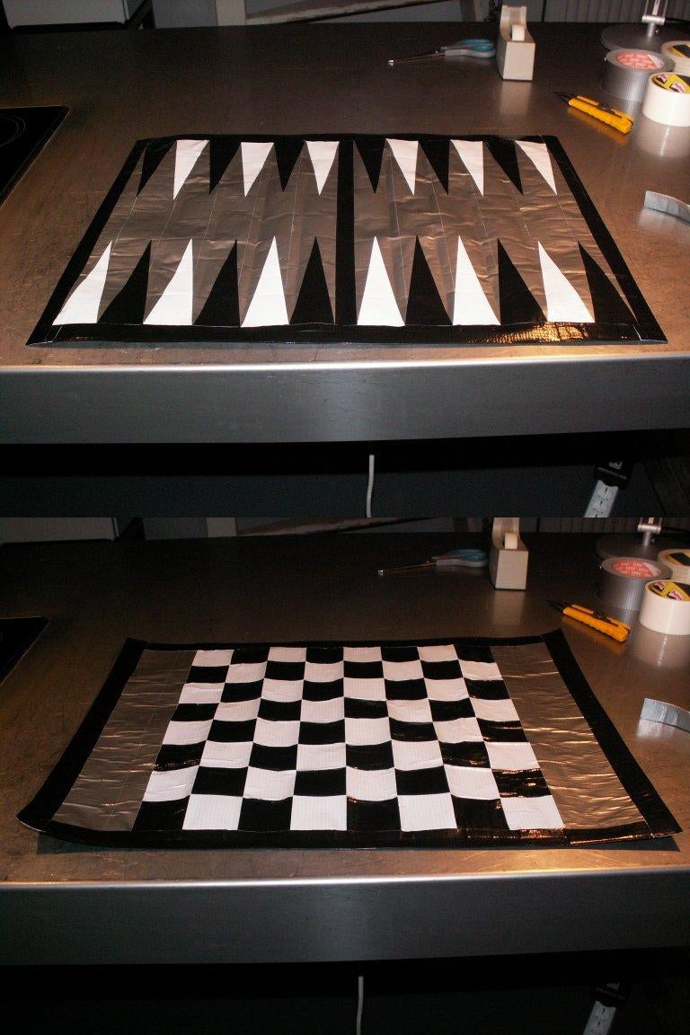 Duct Tape Game Board (Chess, Draughts and Backgammon) 15 Steps (with