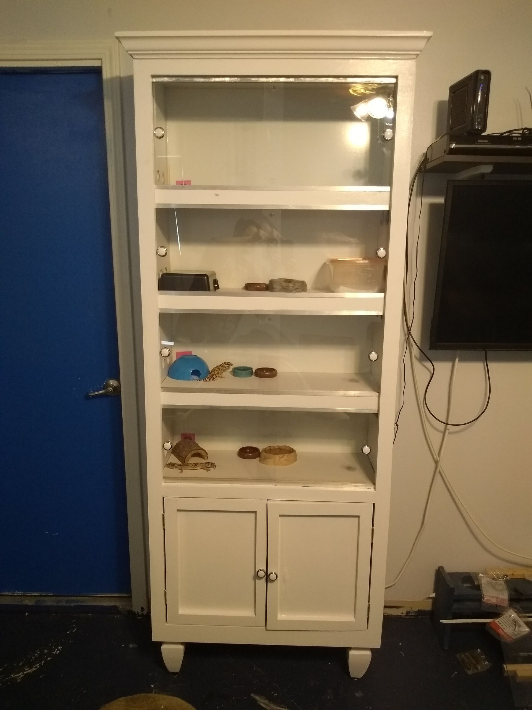 Upcycle a Particleboard Bookcase Into a Reptile Enclosure 21 Steps Instructables