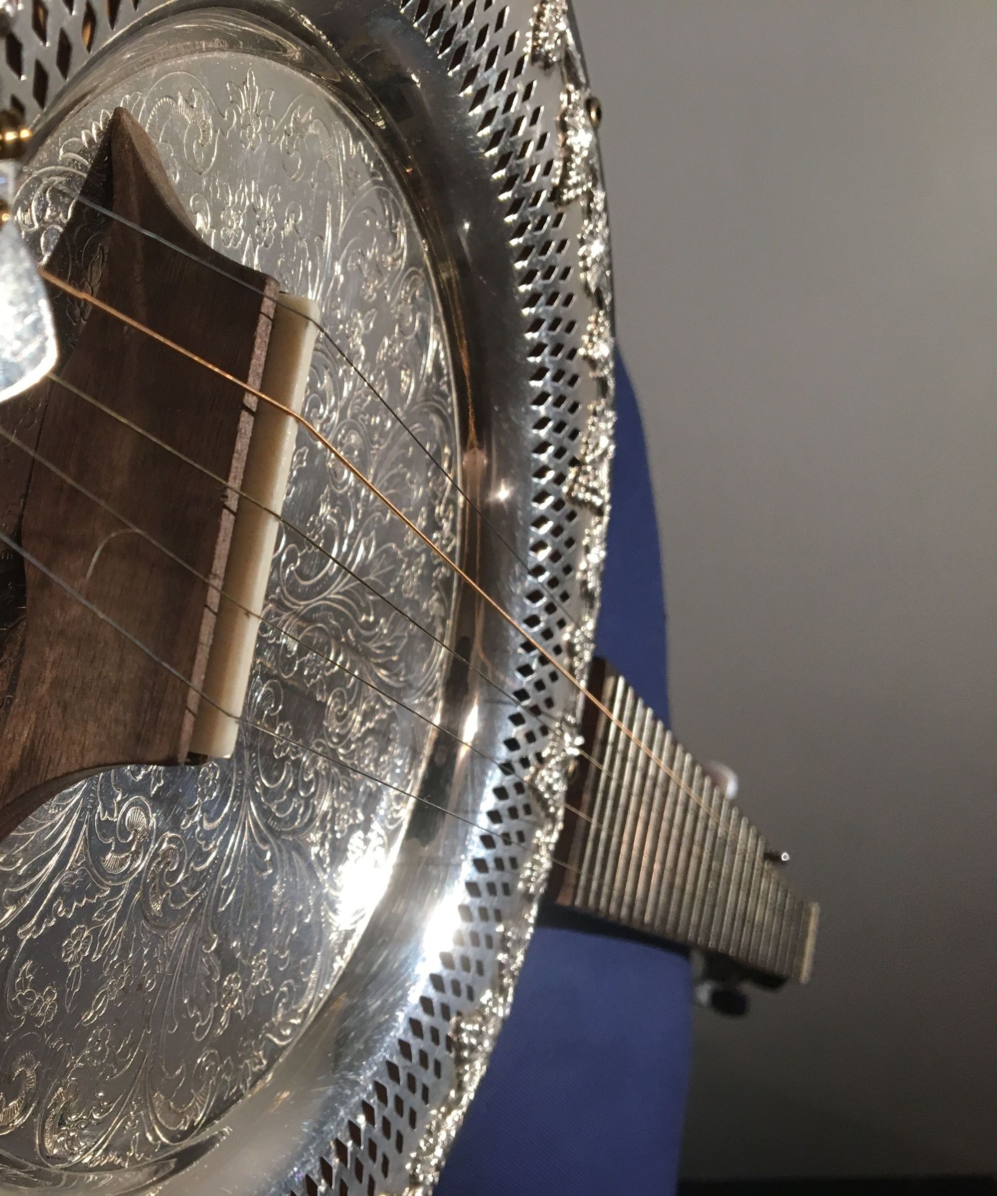 Salad Bowl Banjo Build 5 Steps Instructables