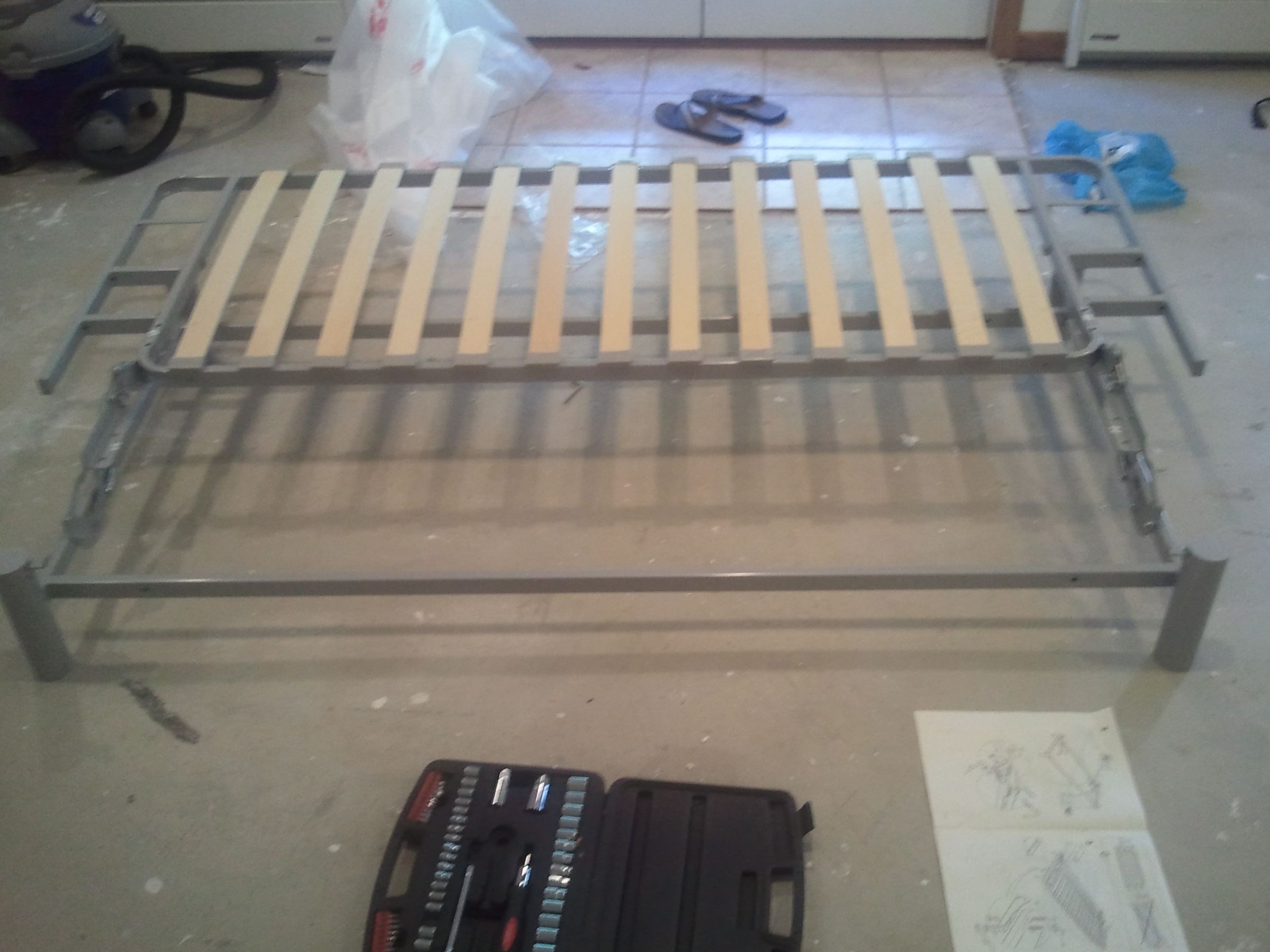 Assembly of Ikea Beddinge Futon 6 Steps Instructables