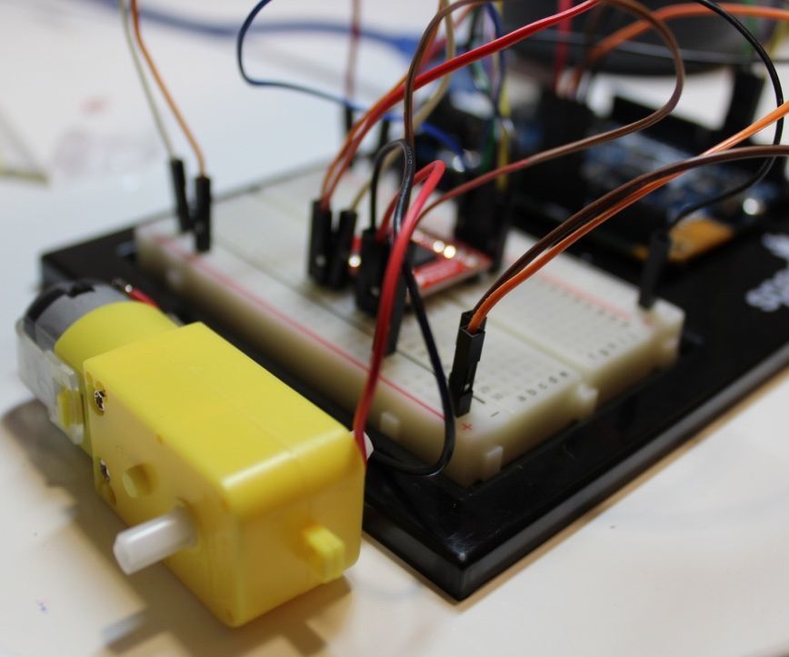 ​driving dc motors with inputs using the sparkfun motor driver DIY Project DIY Project Image