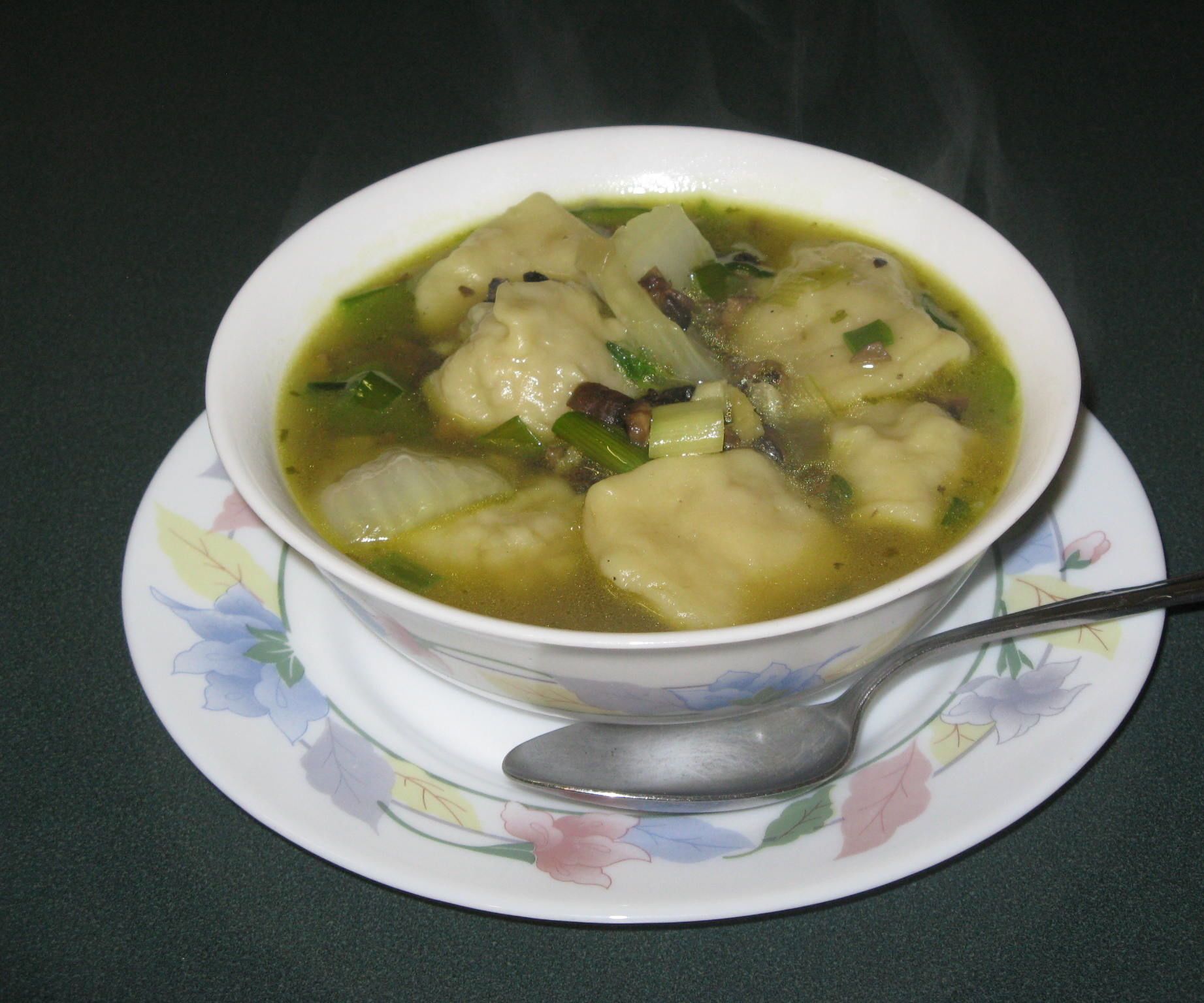 Shaggy Mains Wonton Soup