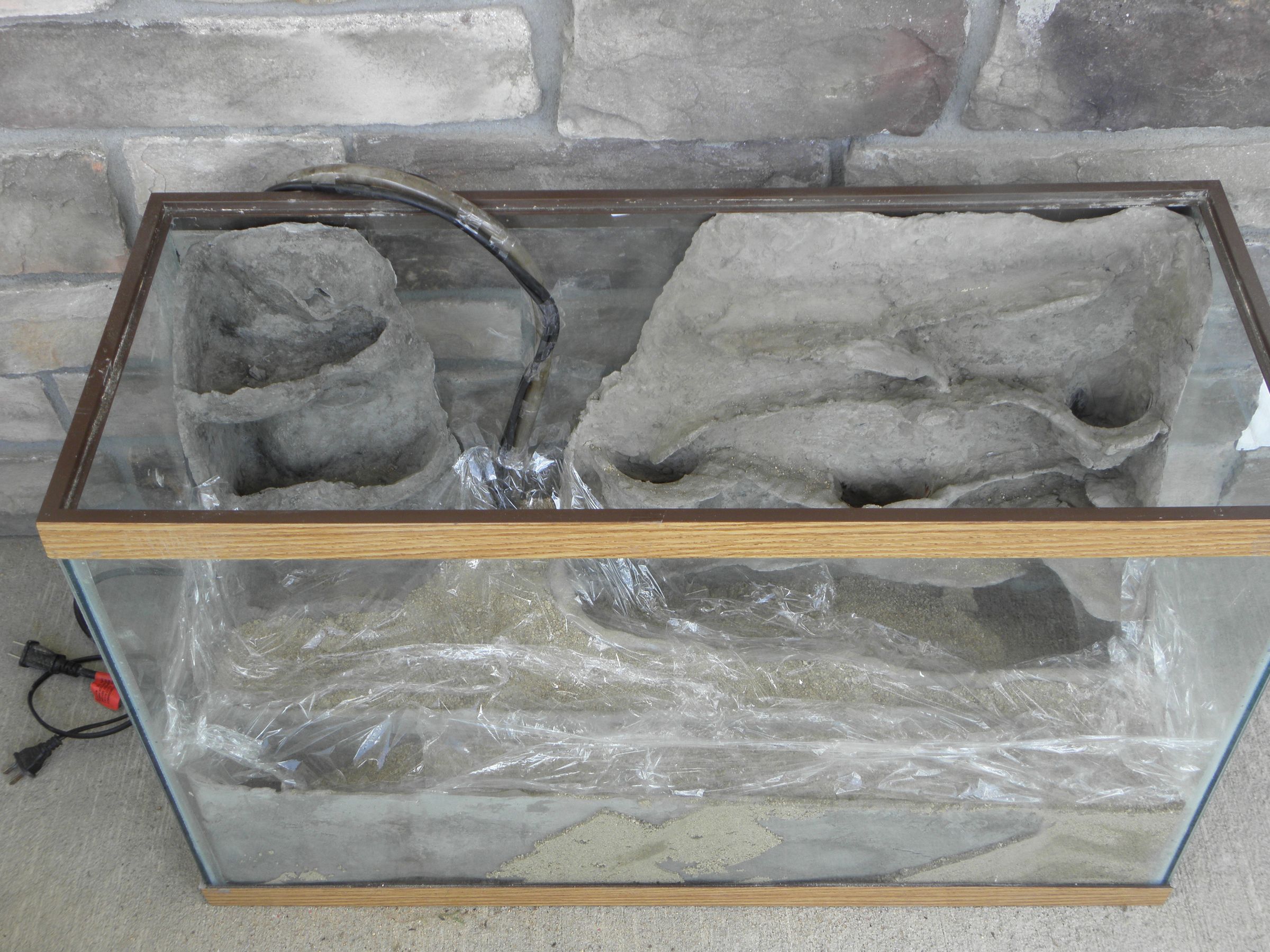 Terrarium / Vivarium Waterproof Rock Work for Frogs and Amphibians 10