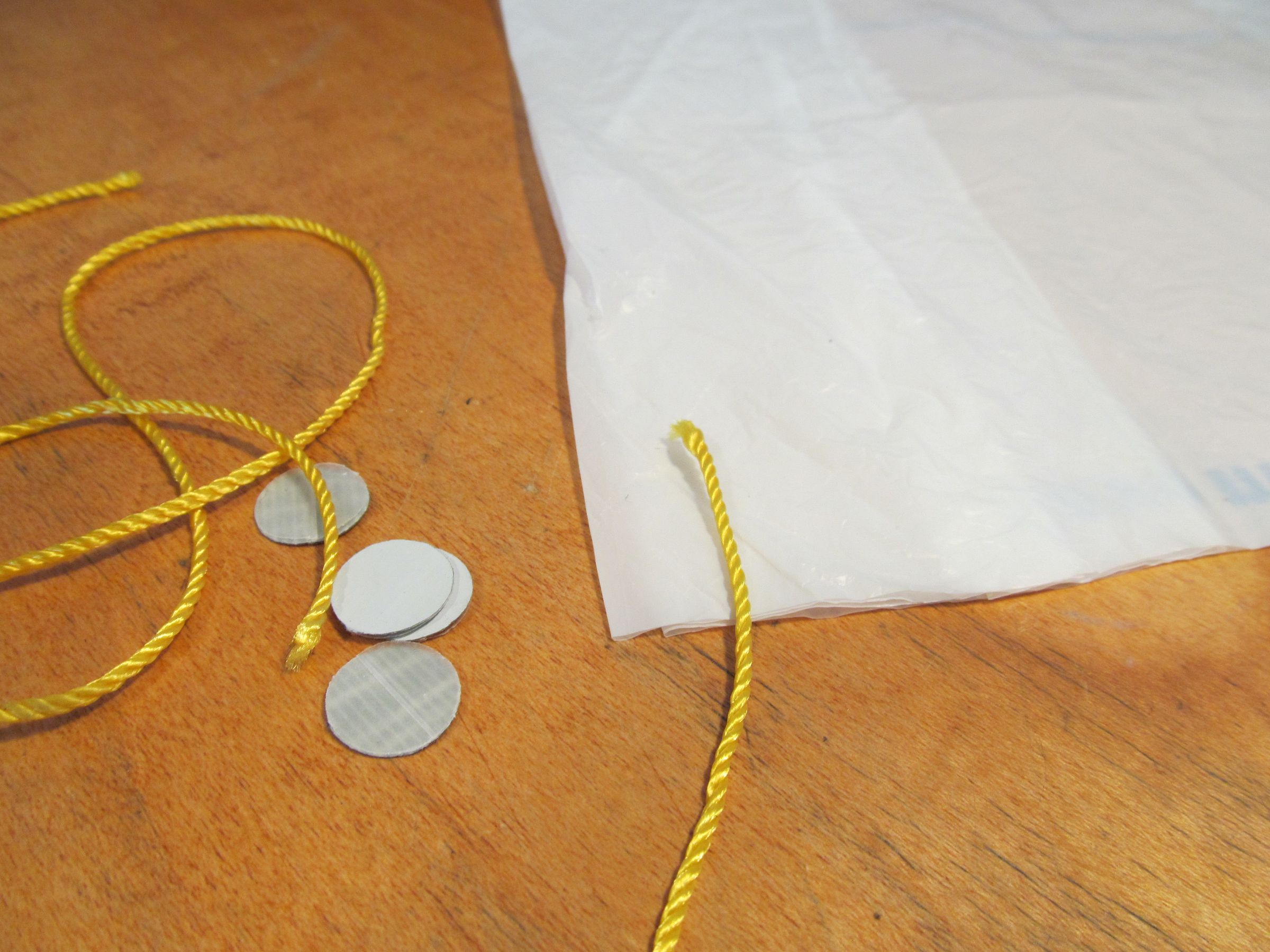Easy Parachute Man 4 Steps (with Pictures) Instructables