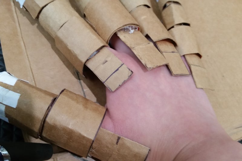 Working Cardboard Mandalorian Gauntlet How To Make It 14 Steps With Pictures Instructables
