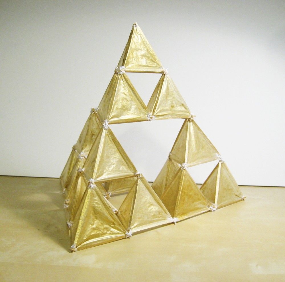 Sierpiński Tetrahedron Fractal Kite 10 Steps (with Pictures