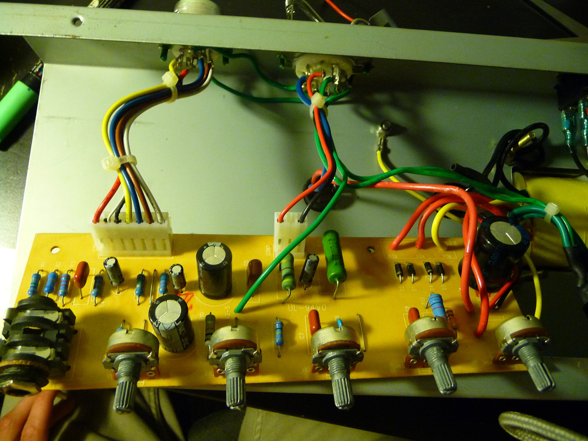 How to Turn a Guitar Tube Amp Into a Preamp/distortion Unit (with Load Box) 6 Steps