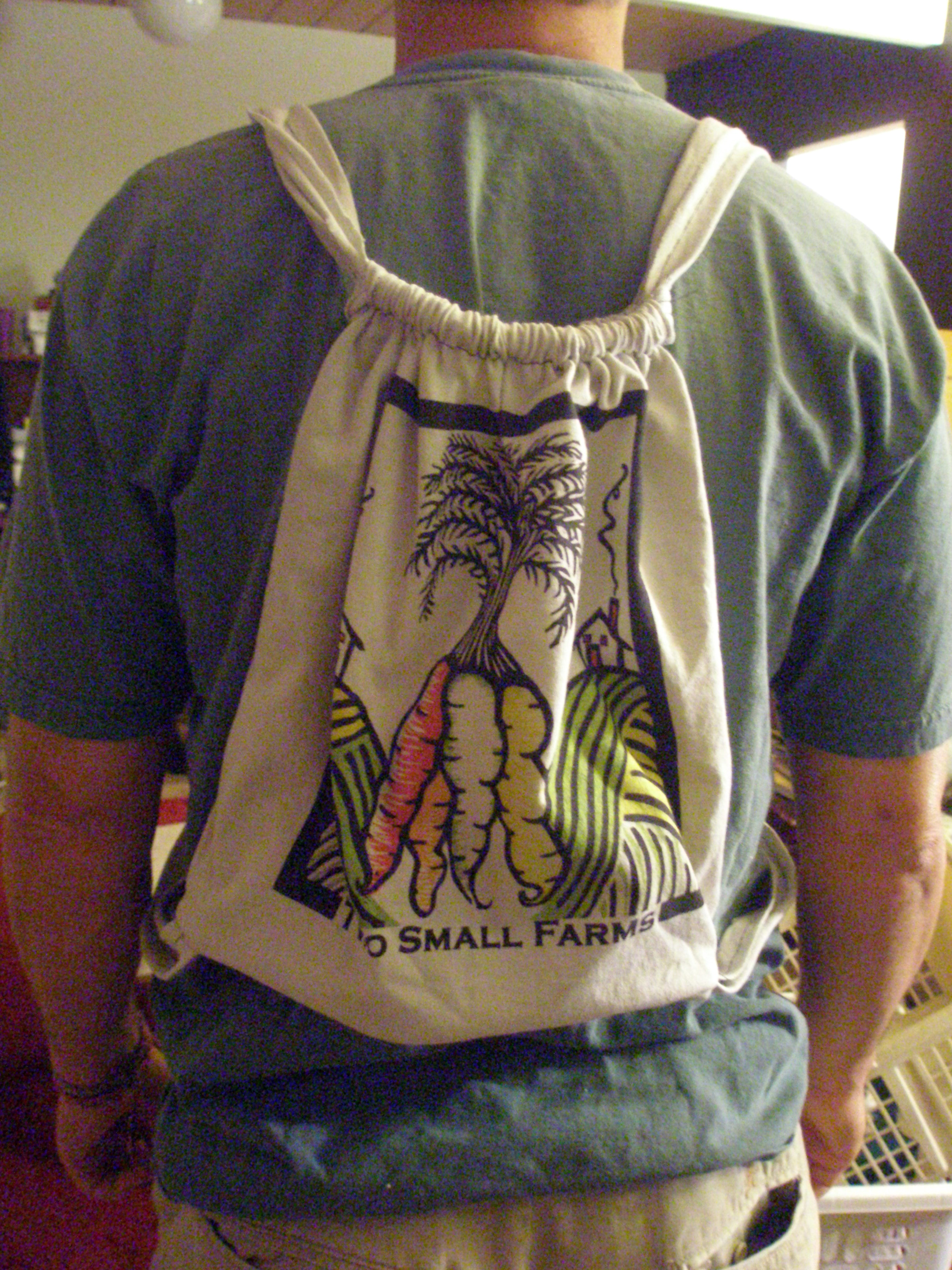 How to Make a Drawstring Backpack Out of a Tshirt 6 Steps