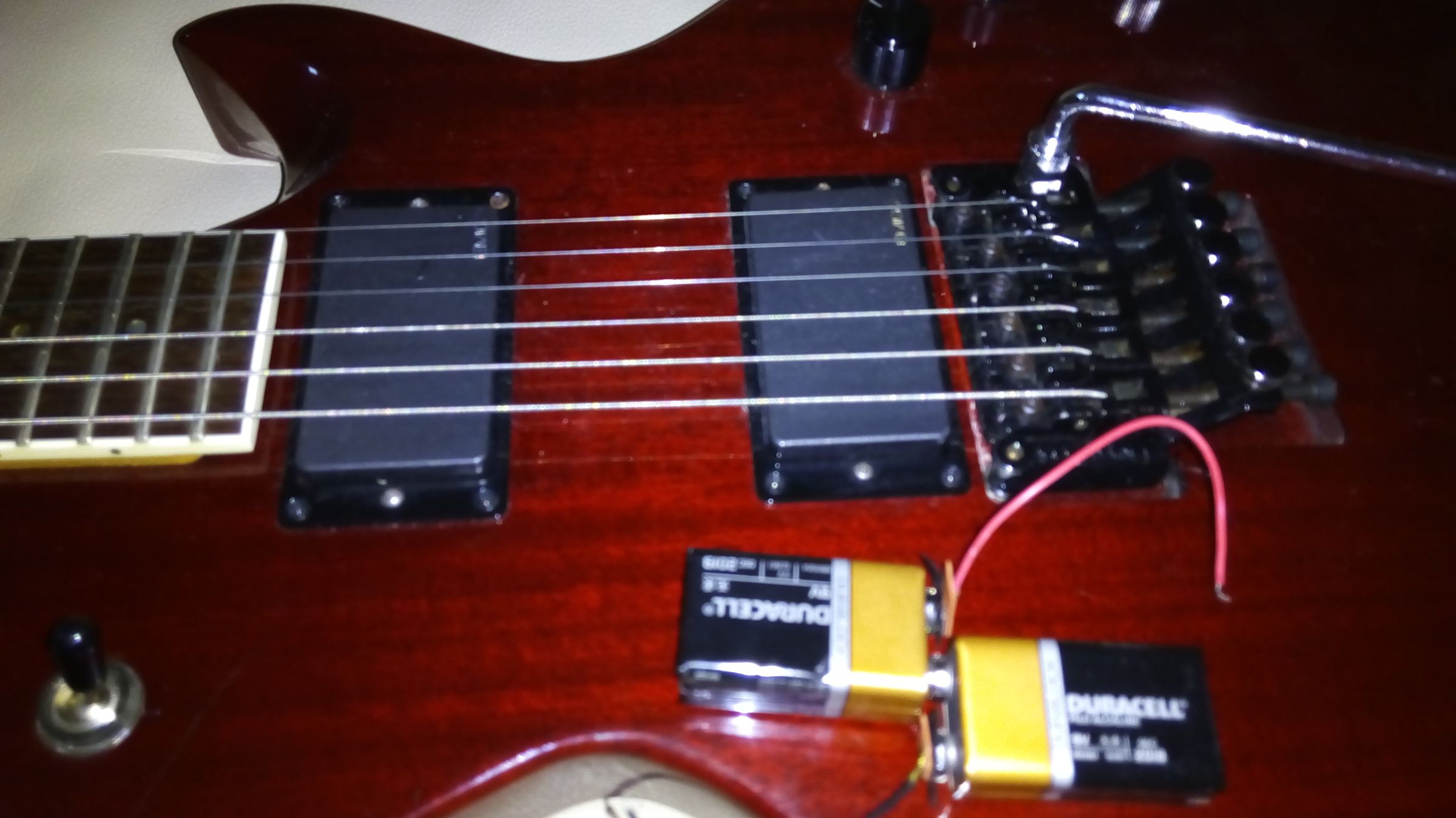 18v mod (guitars w/ emgs) in 2 minutes - toolless solderless reversible & no new parts DIY Project DIY Project Image