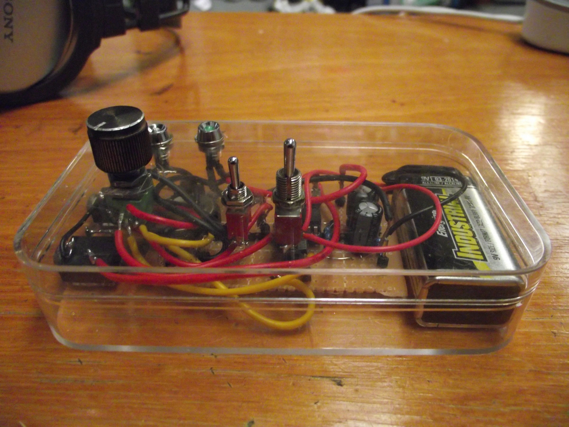 How to Make a Pocket Headphone Amp! 8 Steps Instructables