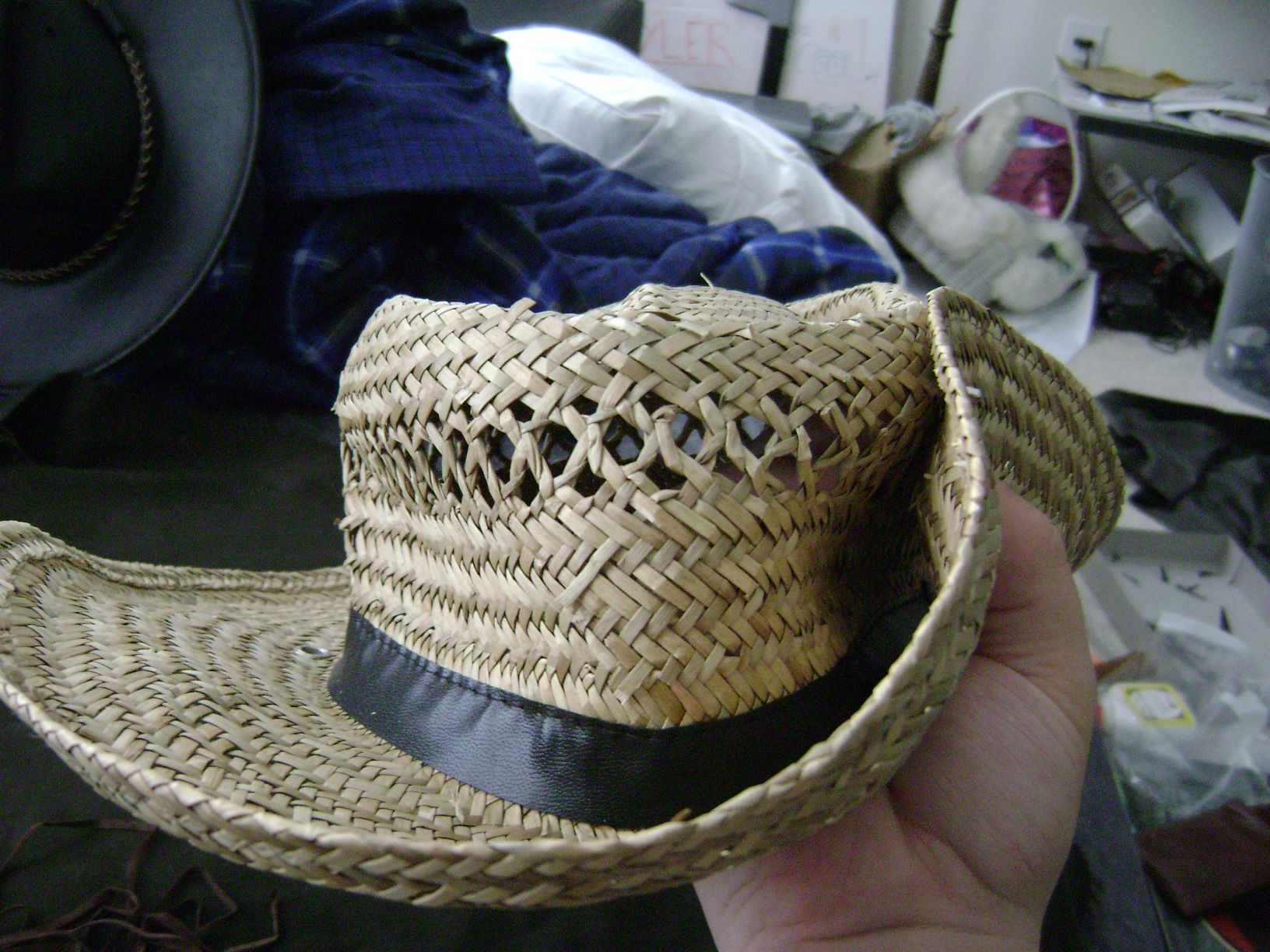 Make a Trifold Pirate Hat! 6 Steps Instructables