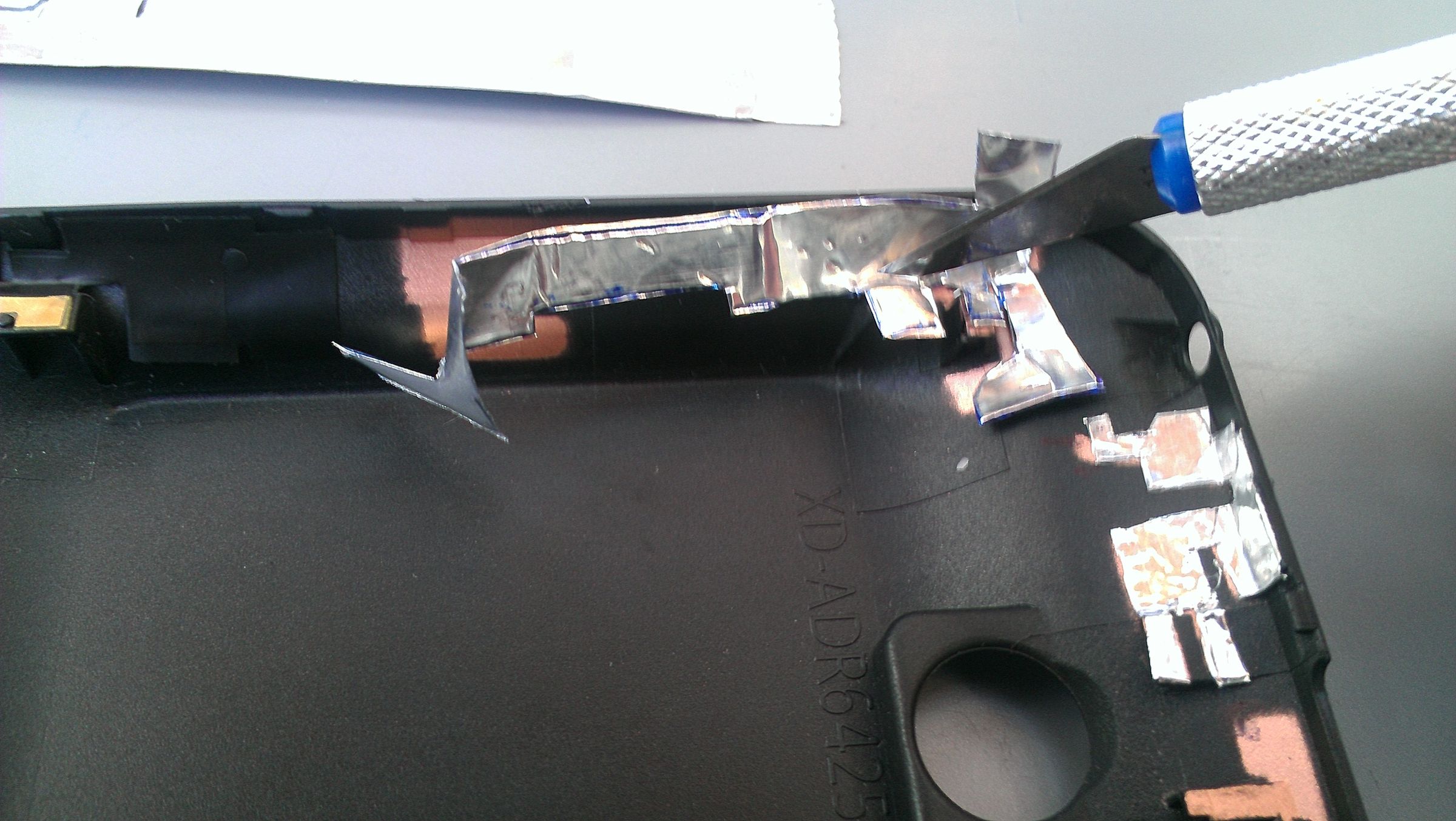 Improve Your Cell Phone Reception. Quick, Easy, and Cheap. 5 Steps