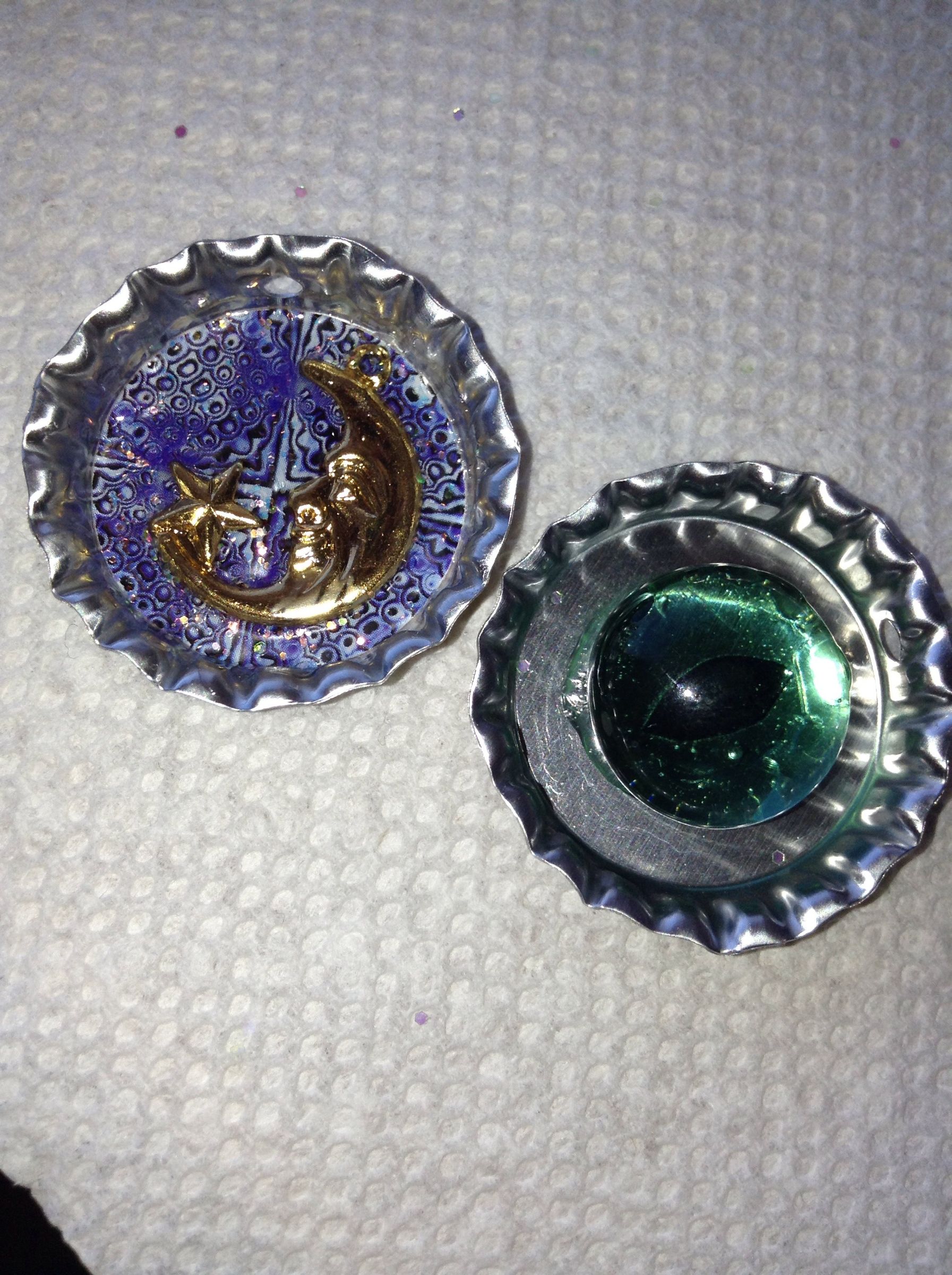Bottle Cap Decorations 9 Steps Instructables