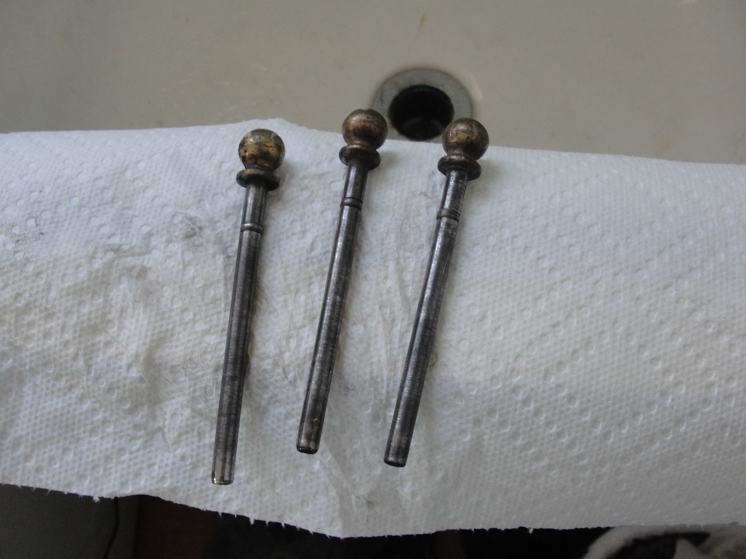 How to Fix a Squeaky Door 5 Steps (with Pictures) Instructables