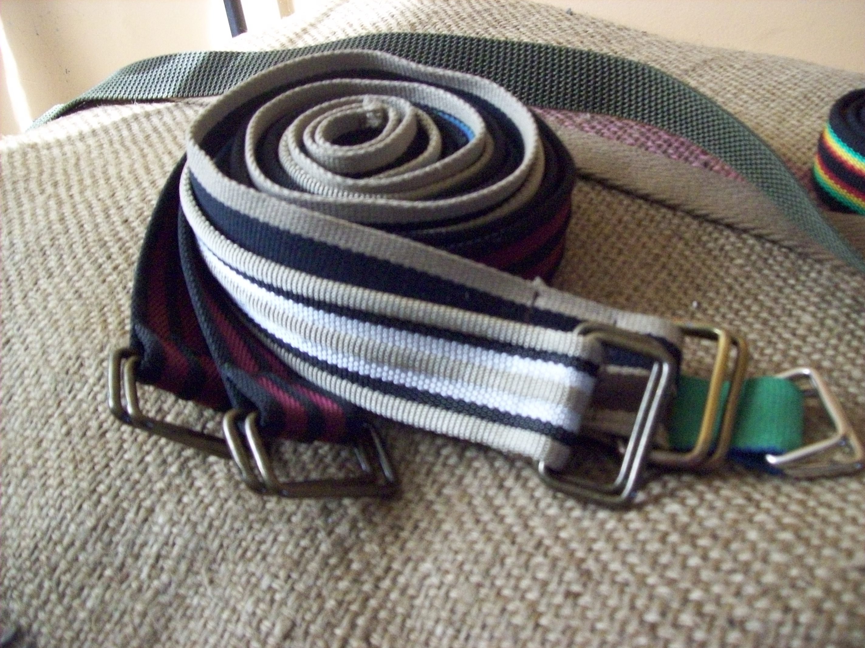 Homemade Belt. (No Sew) 3 Steps Instructables