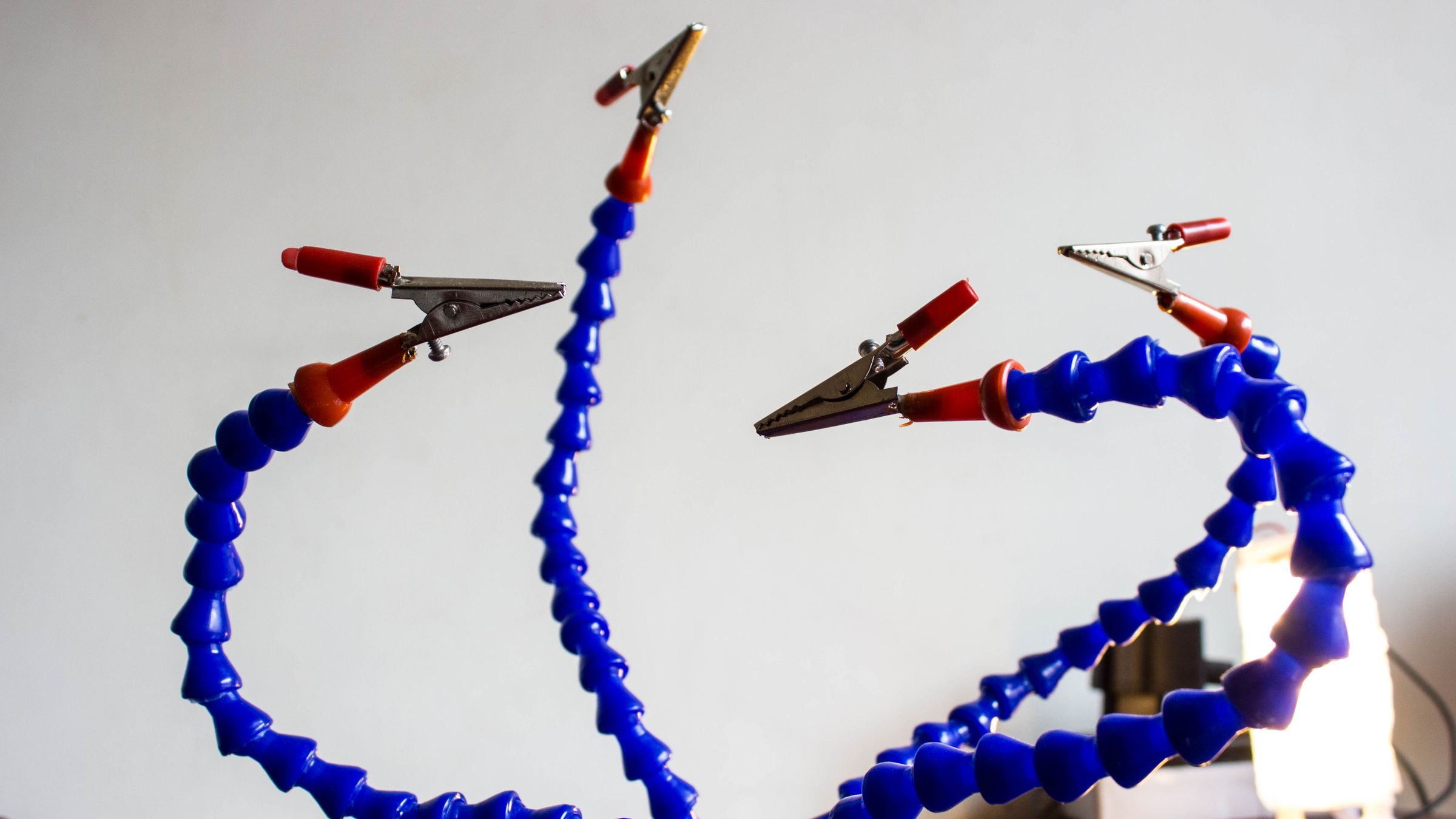 10 DIY Flexible Soldering Helping Hand 9 Steps (with Pictures