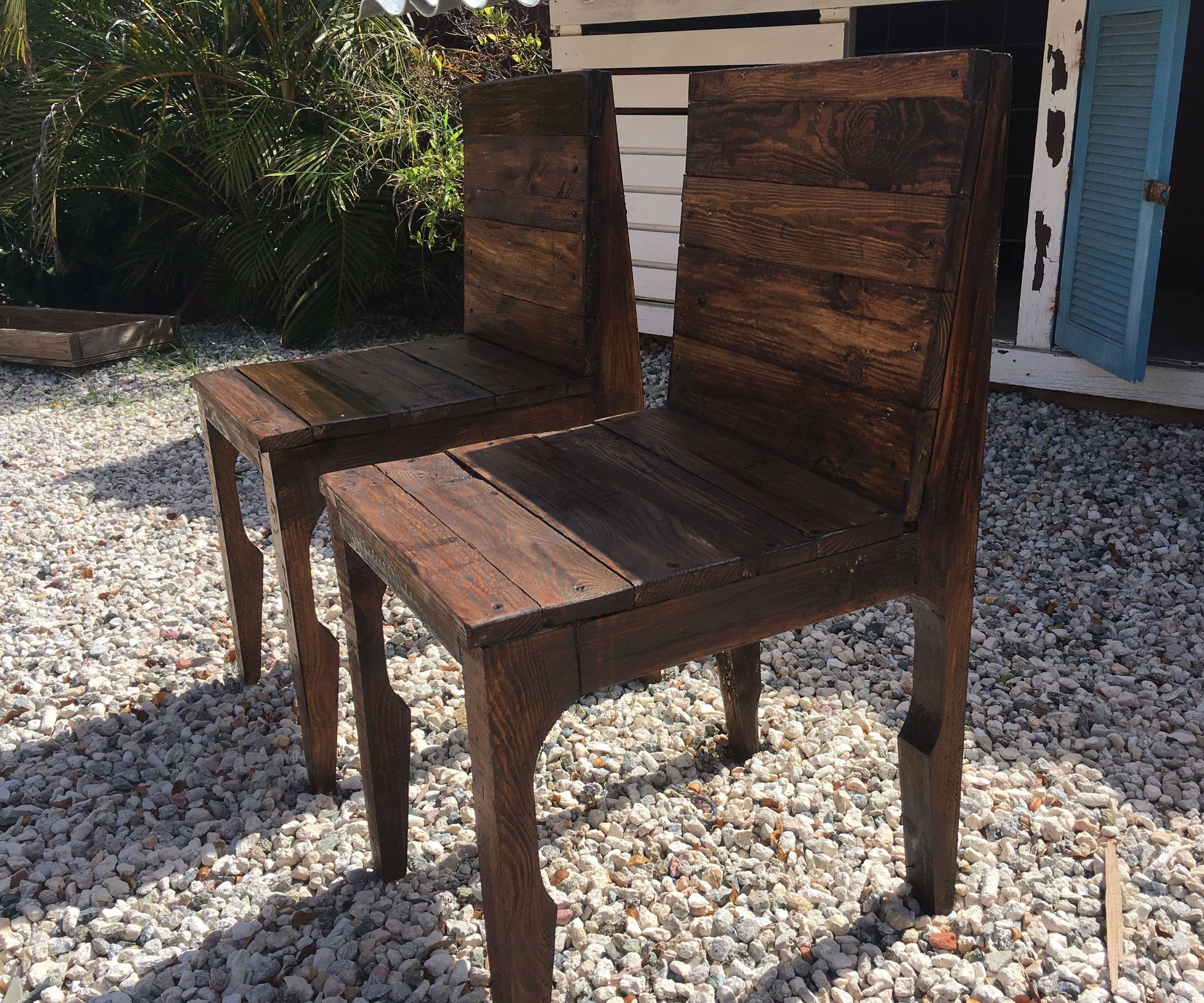 Elegant Pallet Wood Dining Chairs : 4 Steps - Instructables