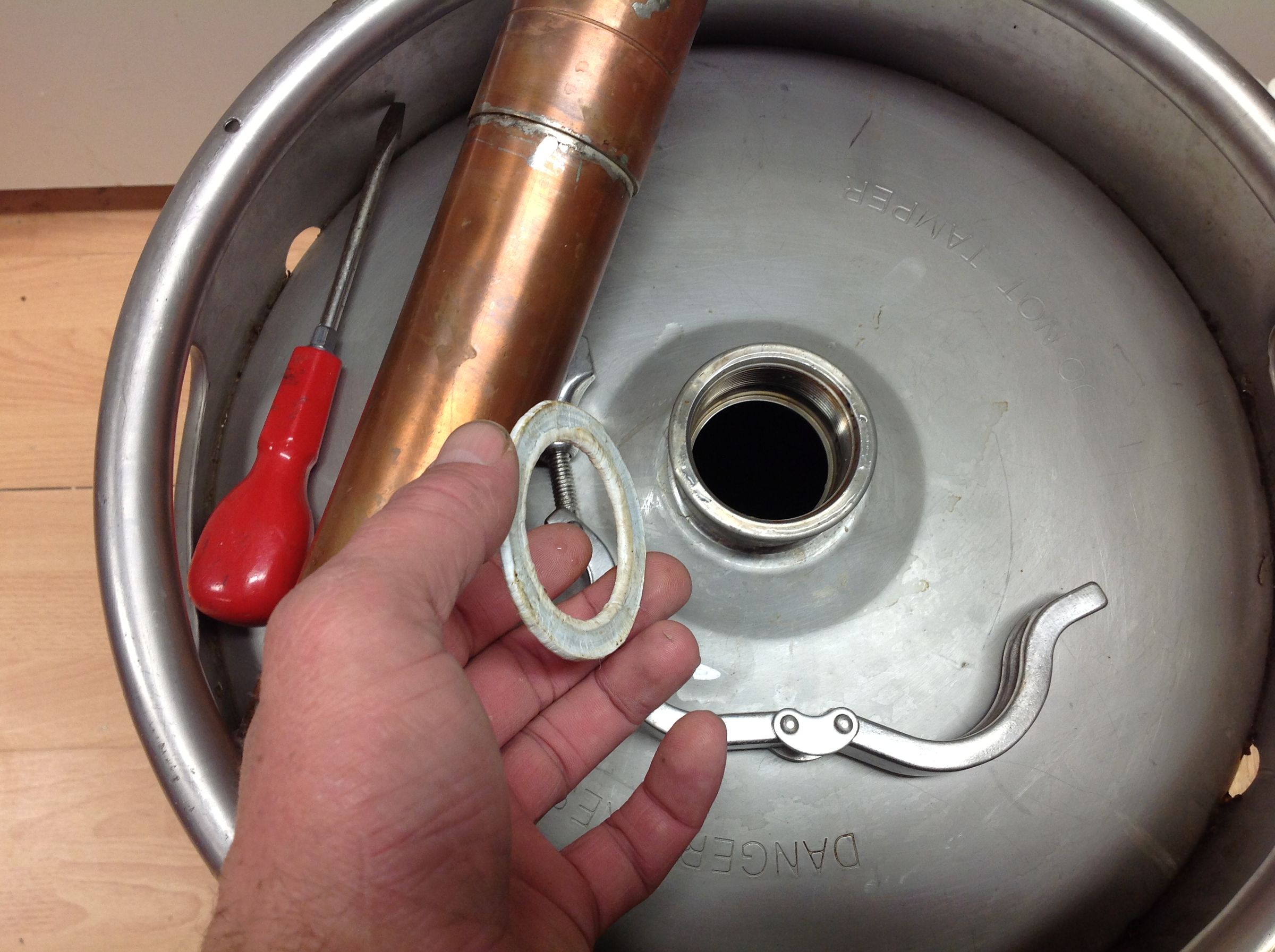 Build a Keg Still for Whiskey (Pot Still Design) 12 Steps Instructables