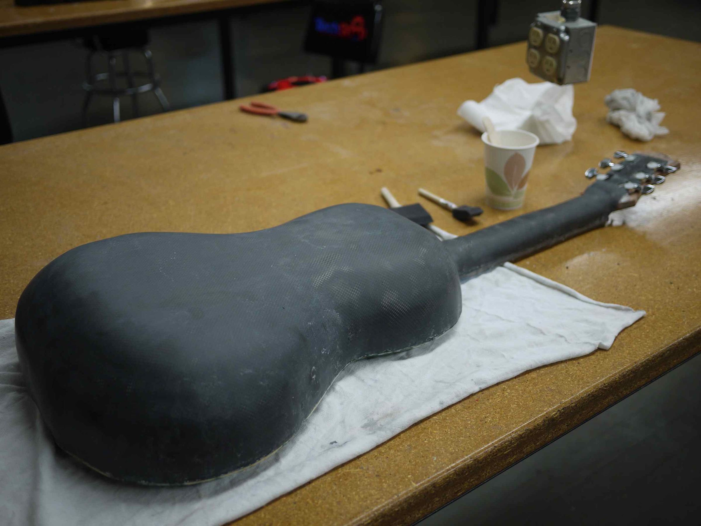 Carbon Fiber Guitar Body Made at 13 Steps (with Pictures