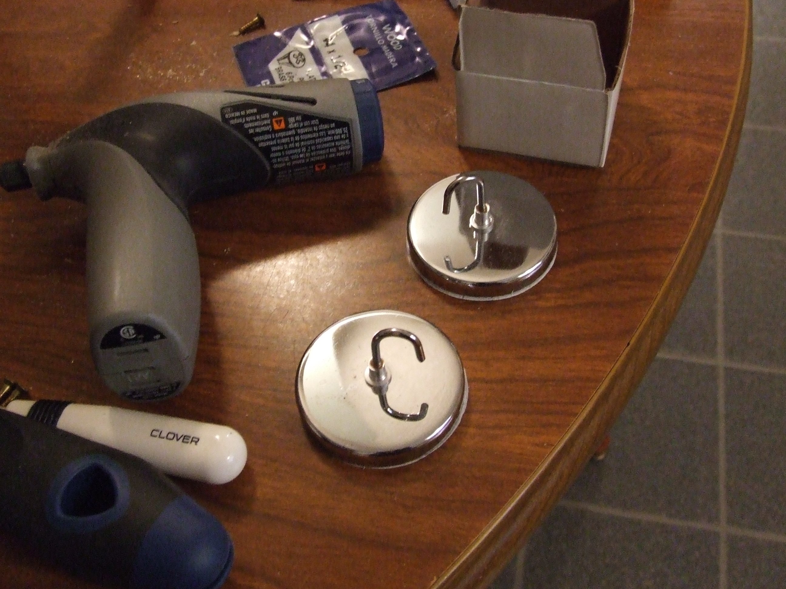 Convert Sewing Thread Stand (Holder) to Hanging Thread Holder 6 Steps