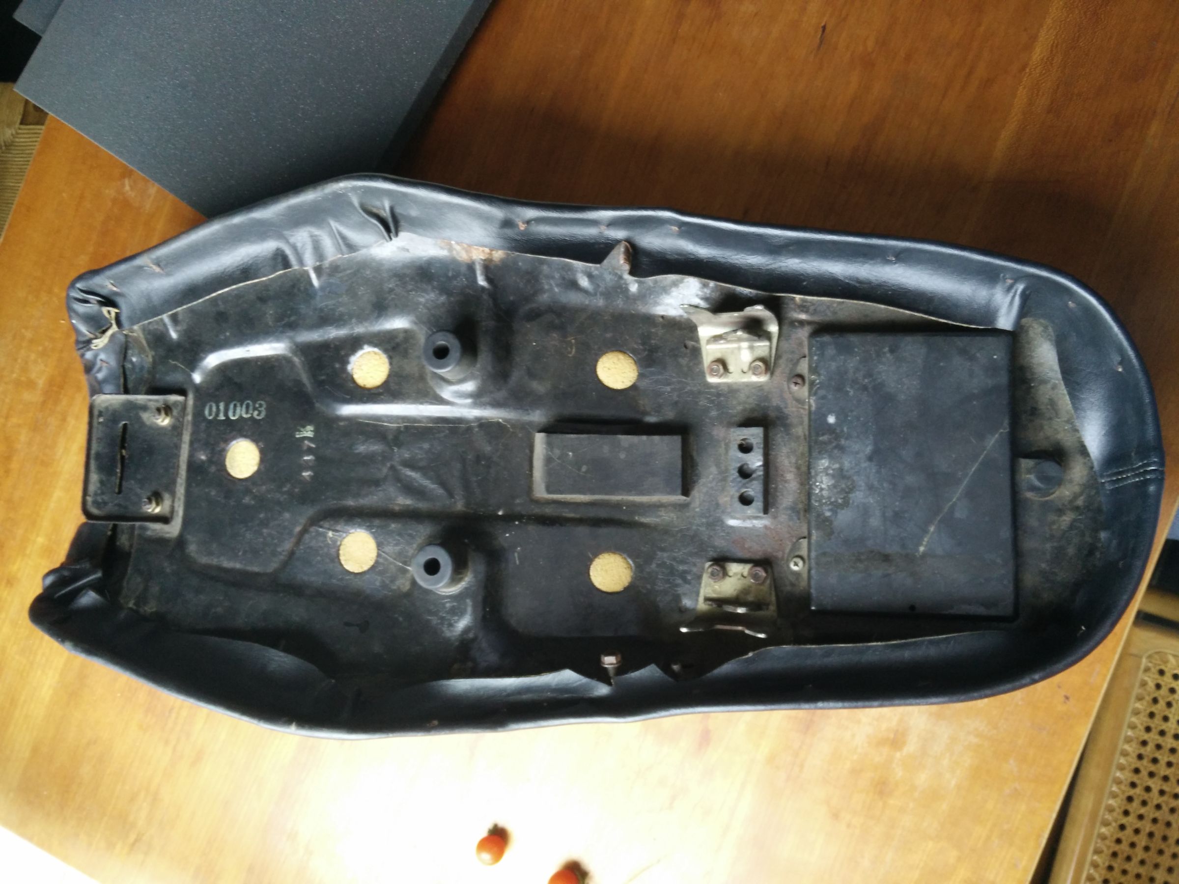 How to Refurbish a Motorcycle Seat 9 Steps (with Pictures