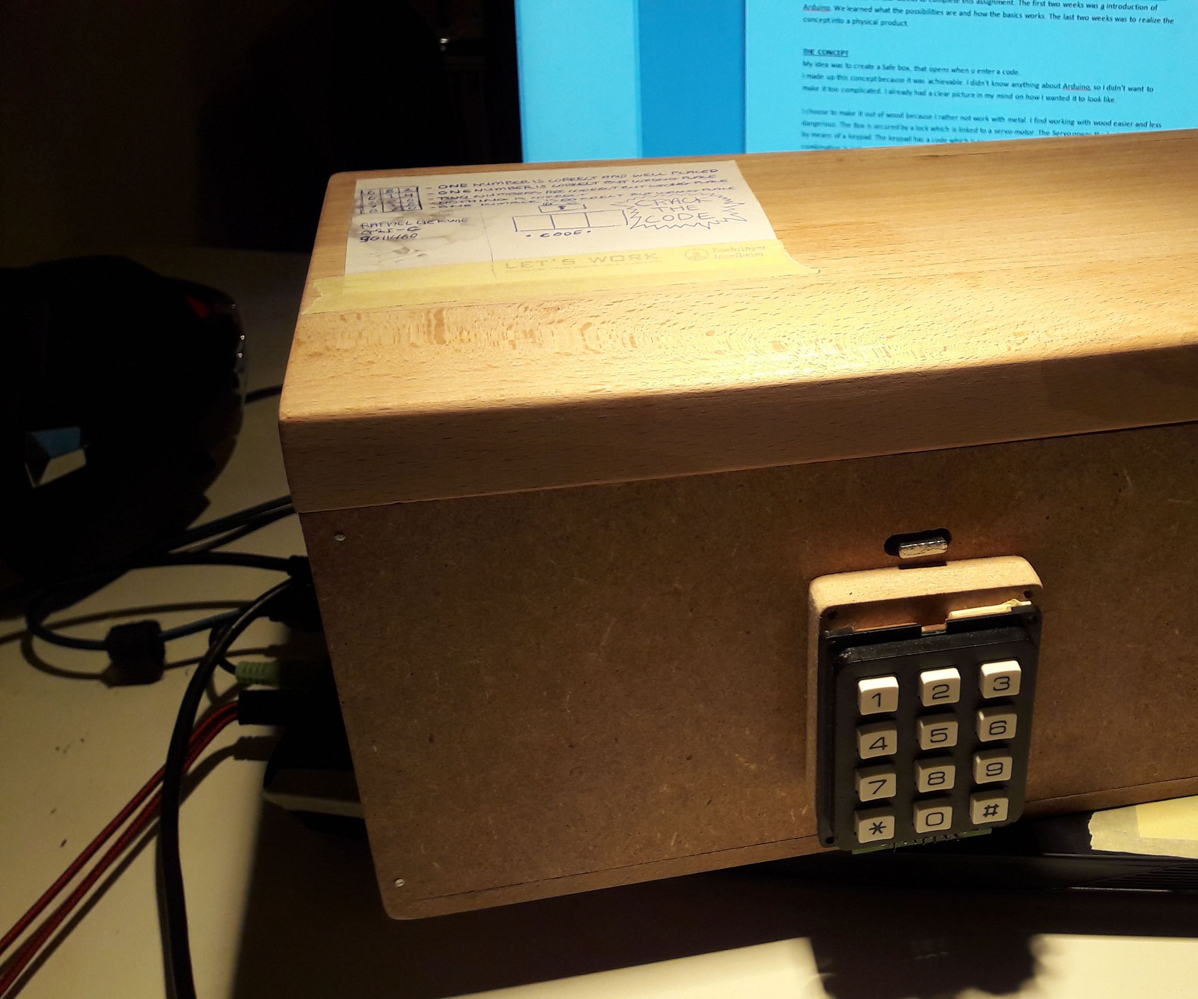 DIY guide for LOCKED-BOX: Arduino + Keypad 3x4 + Servo with step-by-step instructions
