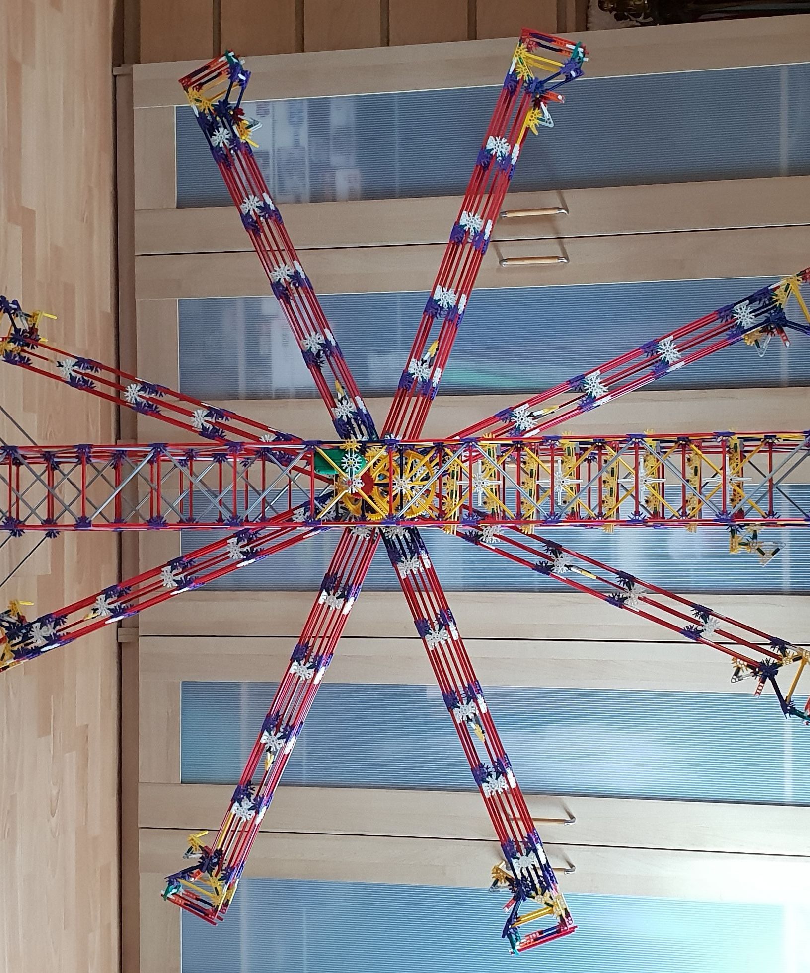 Separating Arm Lift, a Knex Ball Machine Lift