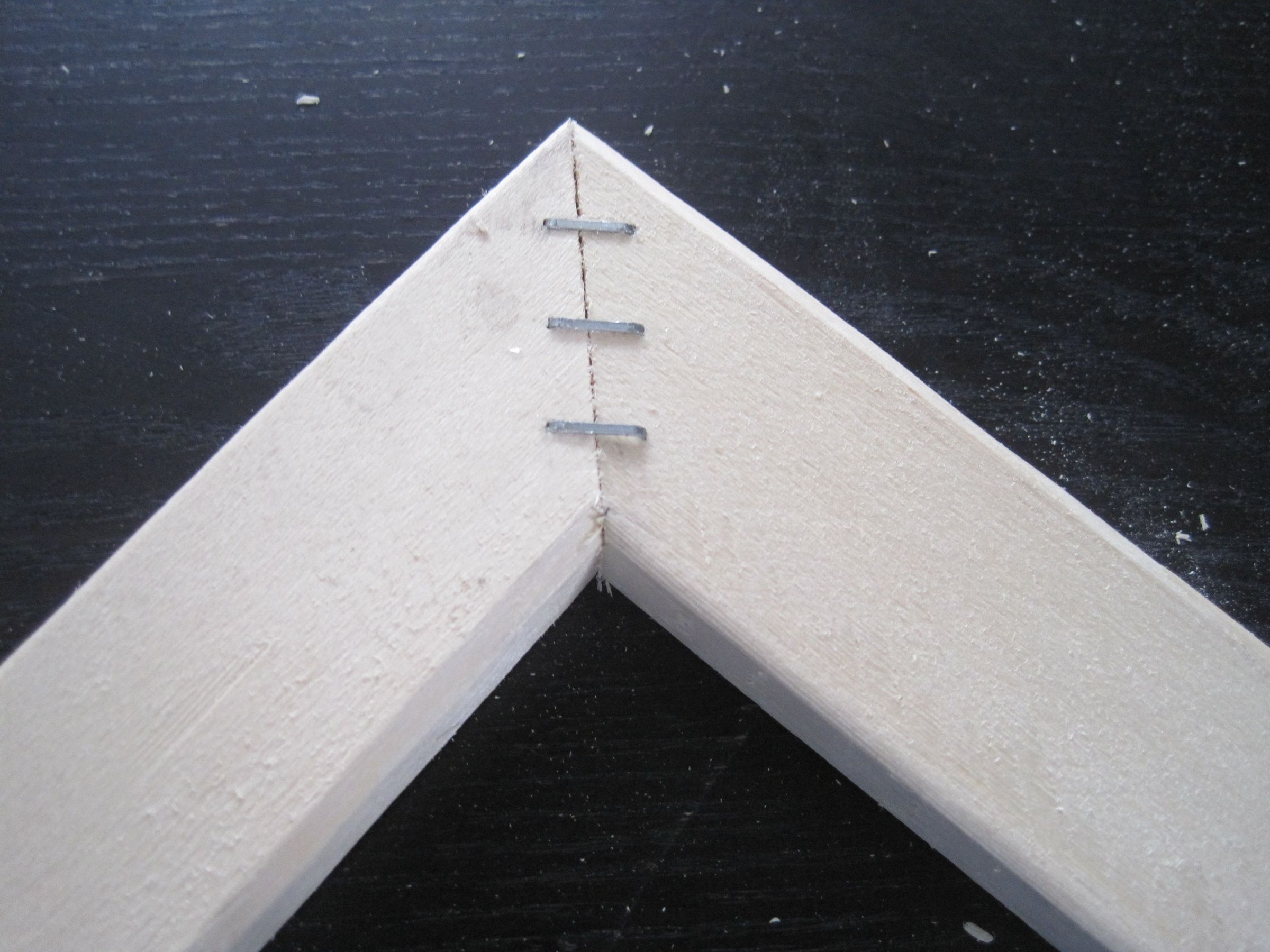 How to Stretch a Canvas Painting 6 Steps Instructables