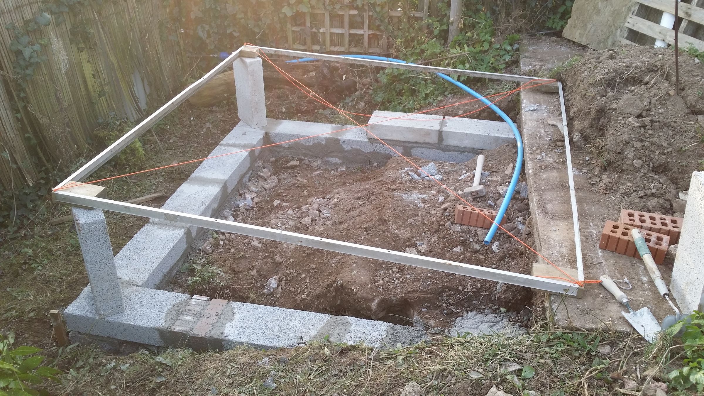 How I Created a Heat Sink for My Greenhouse (2019) 7 Steps