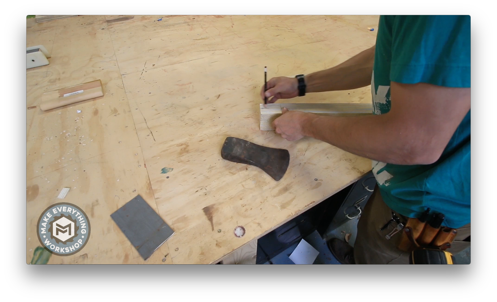 How To Restore an Axe Two Tone Handle/Leather Sheath 26 Steps (with