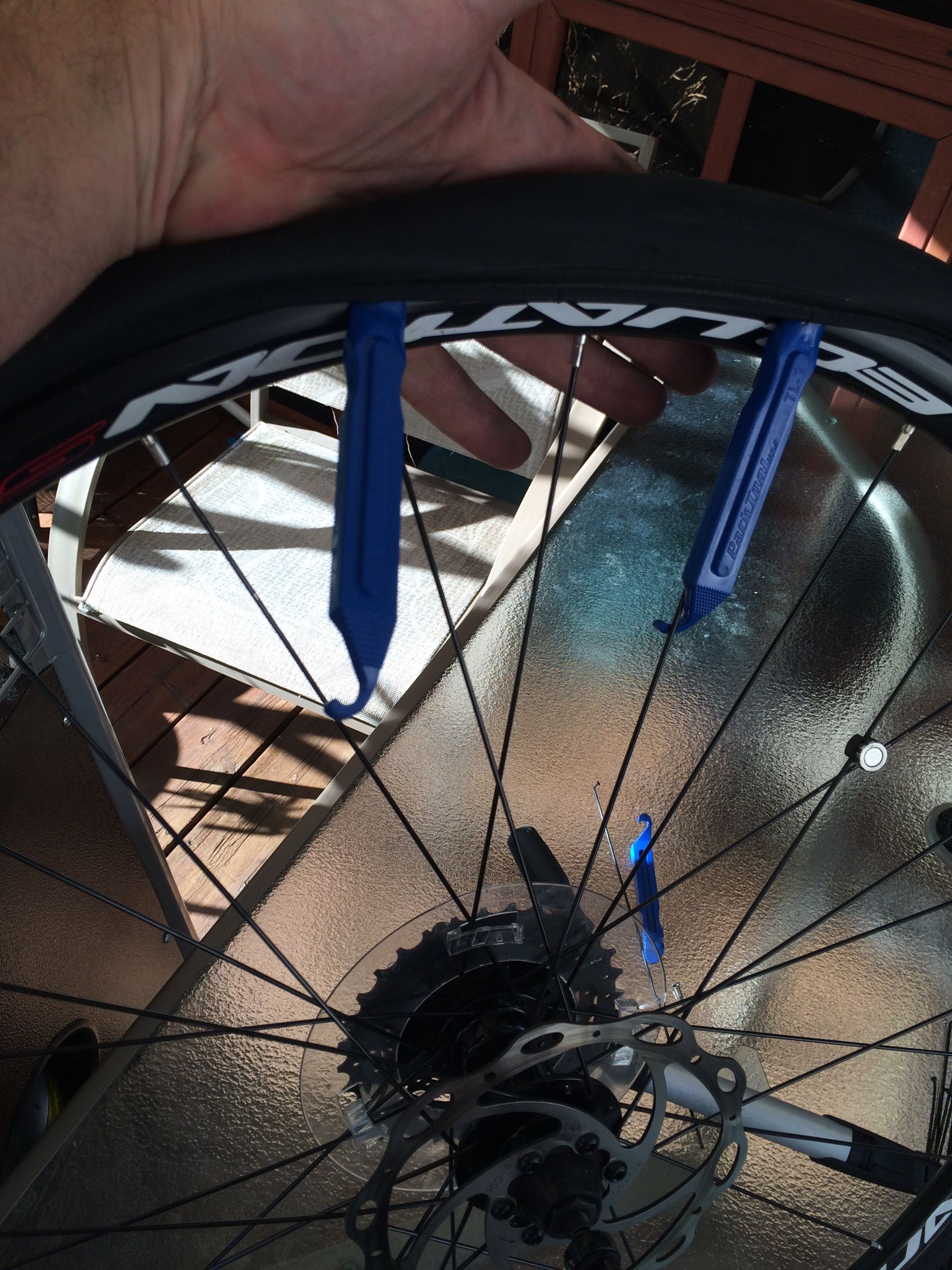 Broken Spoke Repair/Replace 8 Steps (with Pictures) Instructables