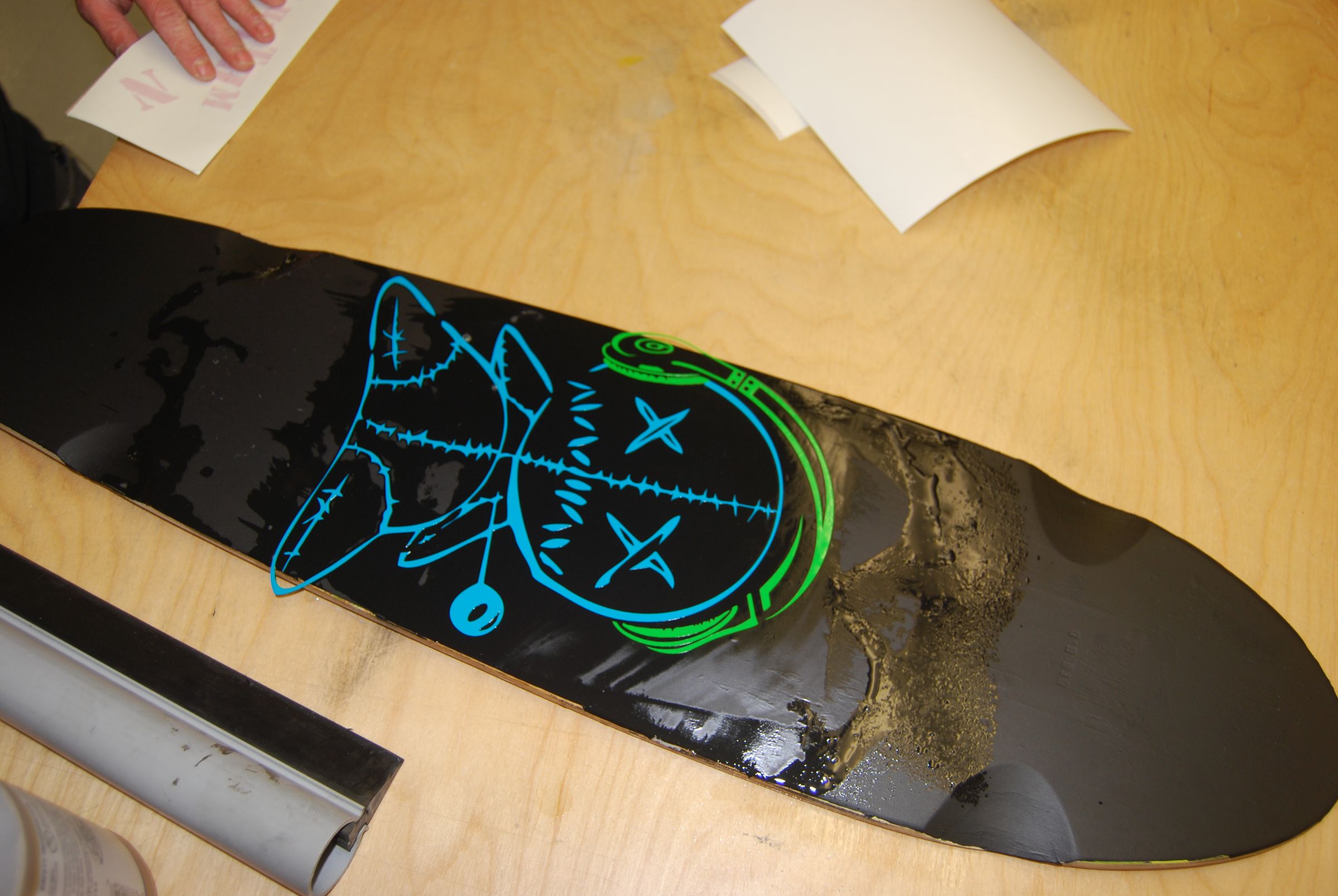 Applying Vinyl to Curved Surfaces 4 Steps (with Pictures) Instructables