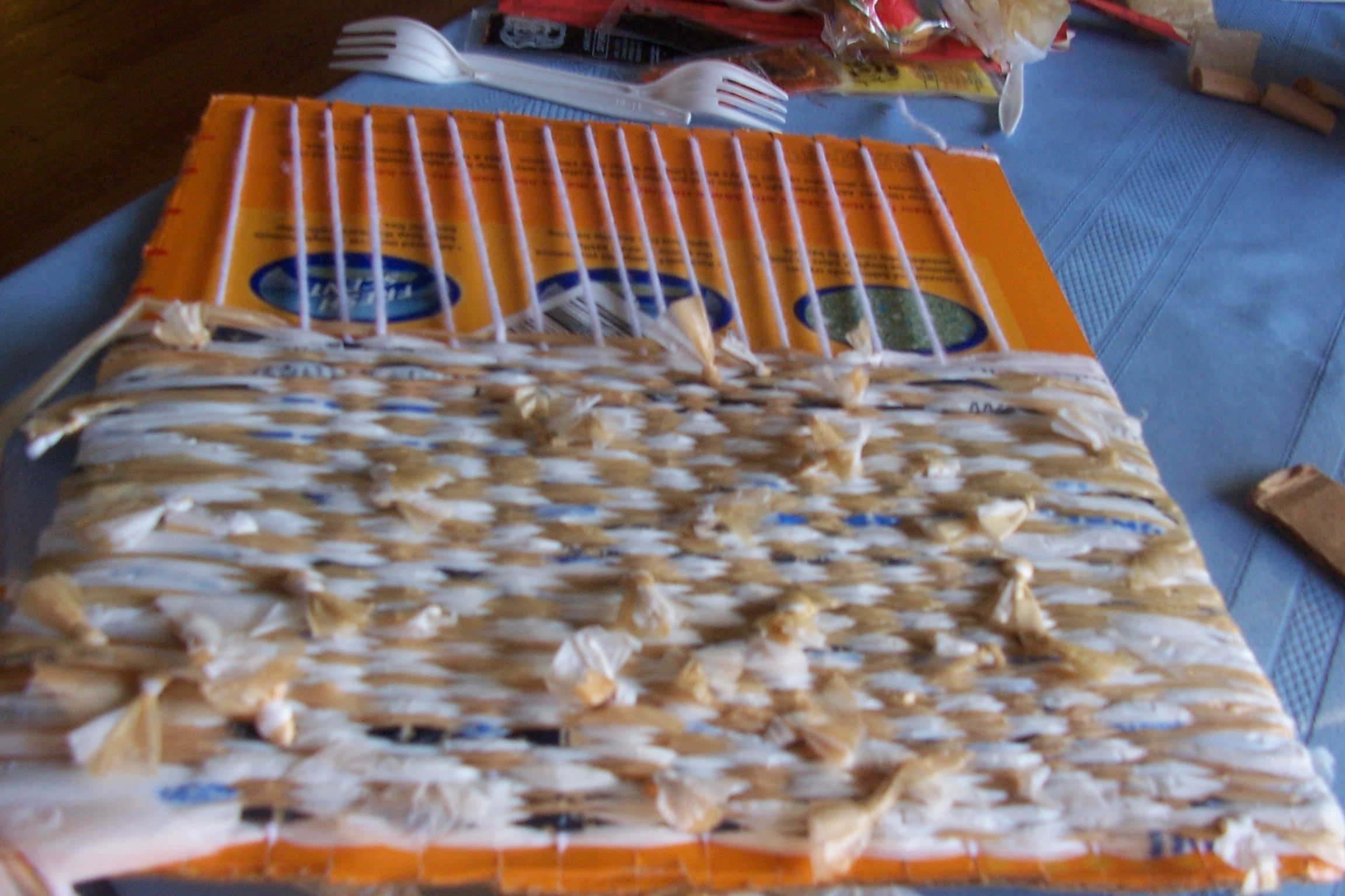 Woven Plastic Bag Bag 10 Steps (with Pictures) Instructables